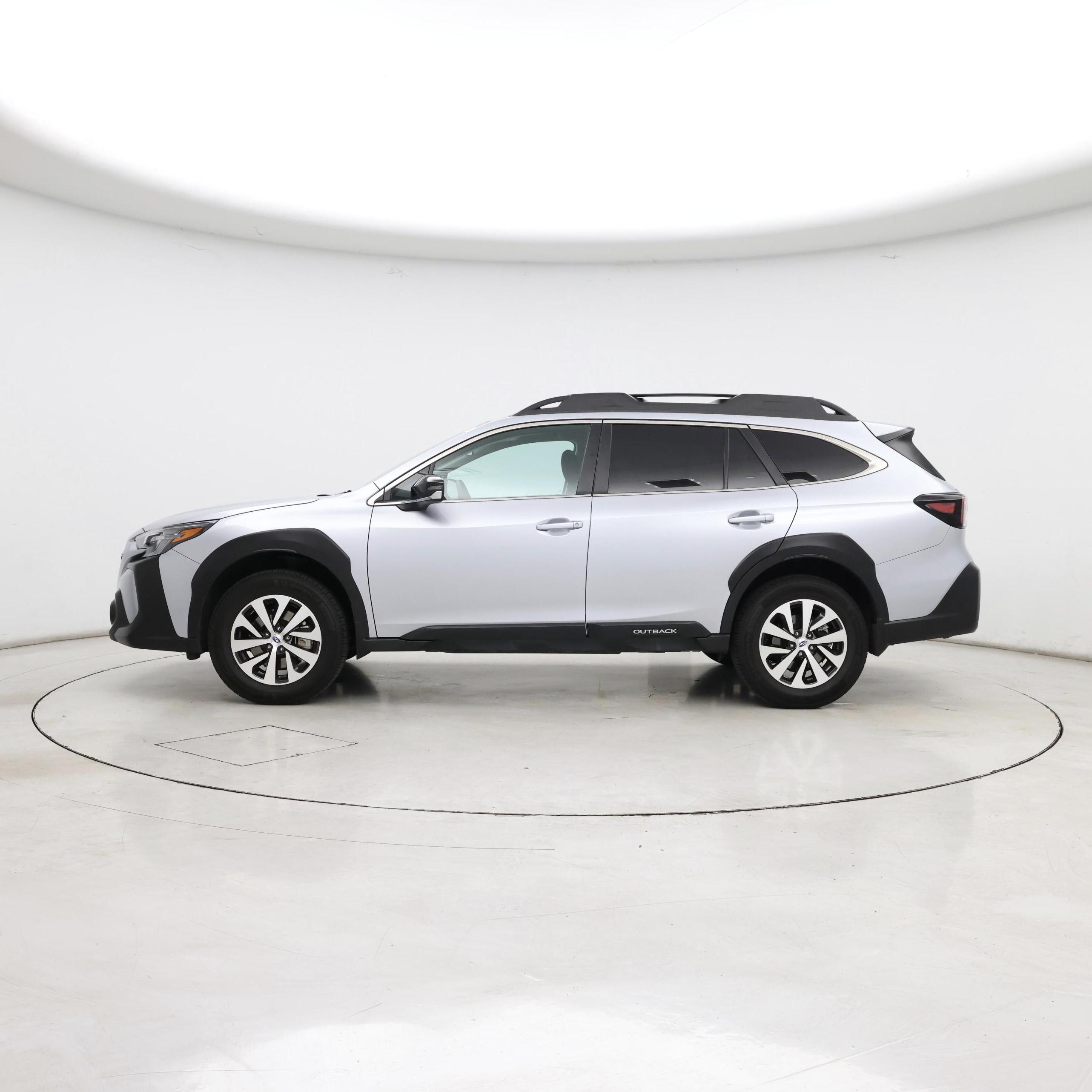 Thumbnail: 2025 Subaru Outback - 3