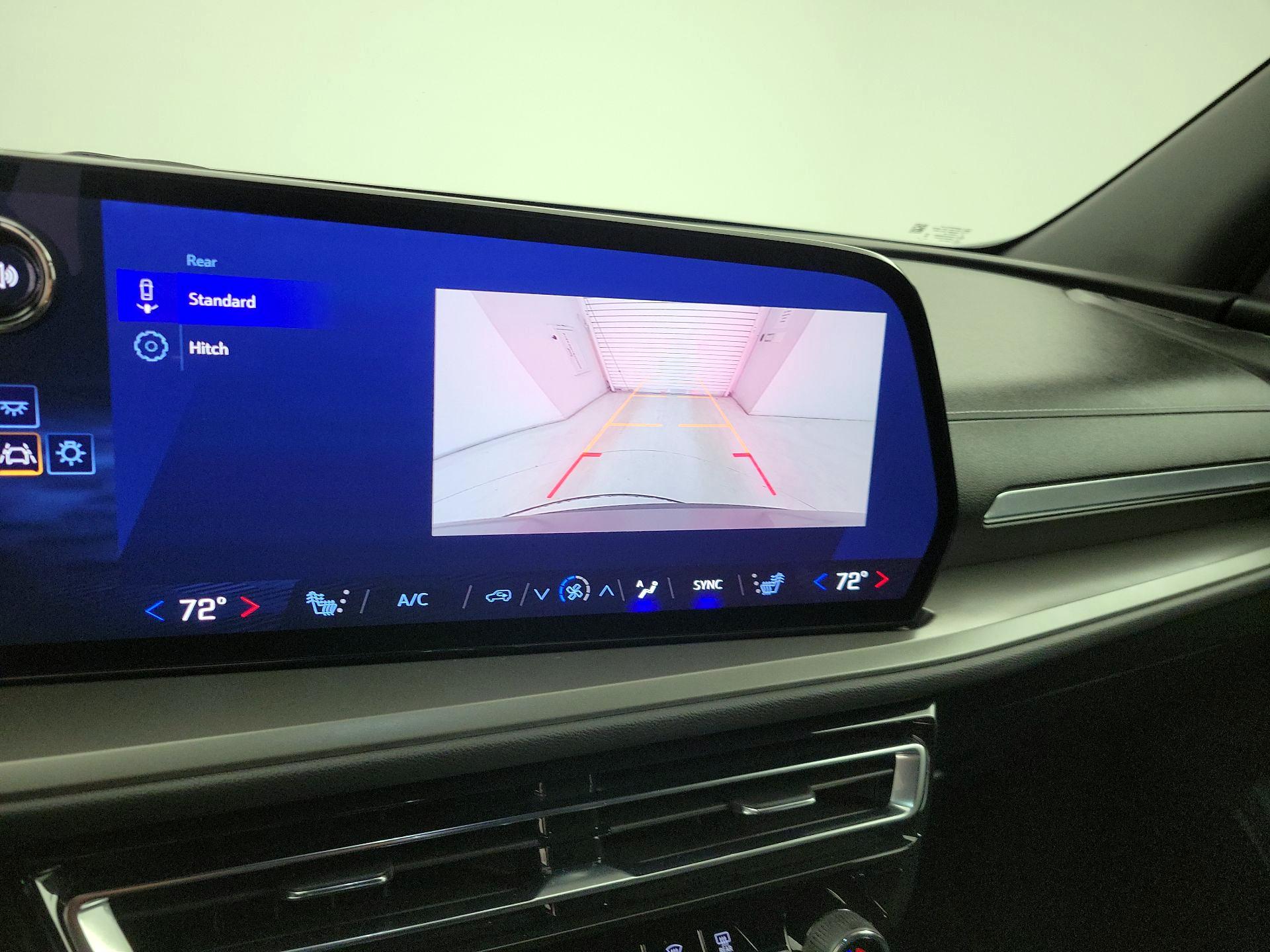 Thumbnail: 2025 Chevrolet Traverse - 14