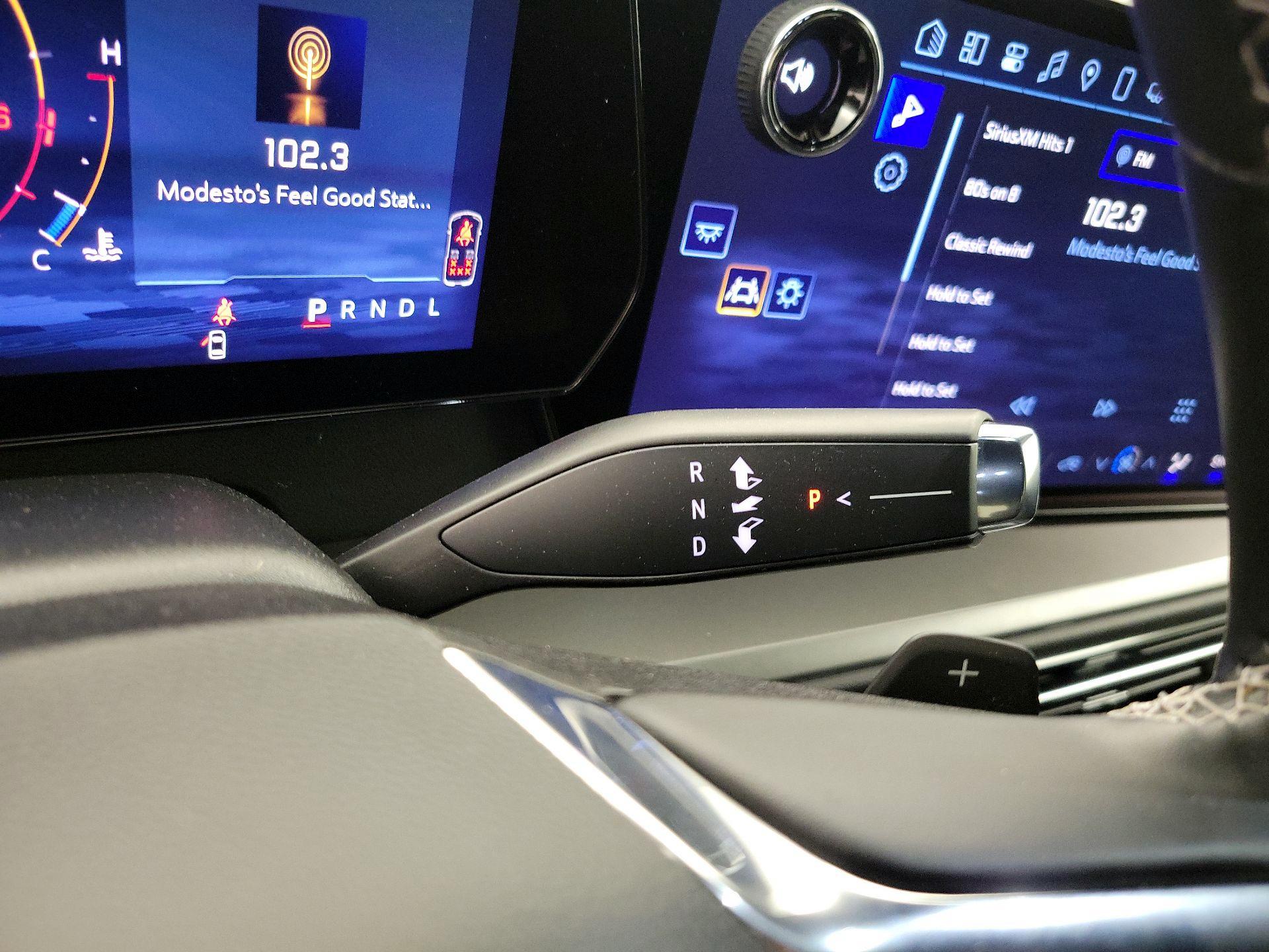 Thumbnail: 2025 Chevrolet Traverse - 17