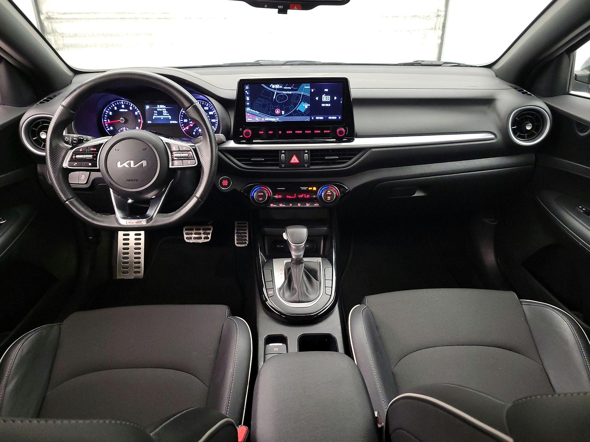 Thumbnail: 2024 Kia Forte - 9