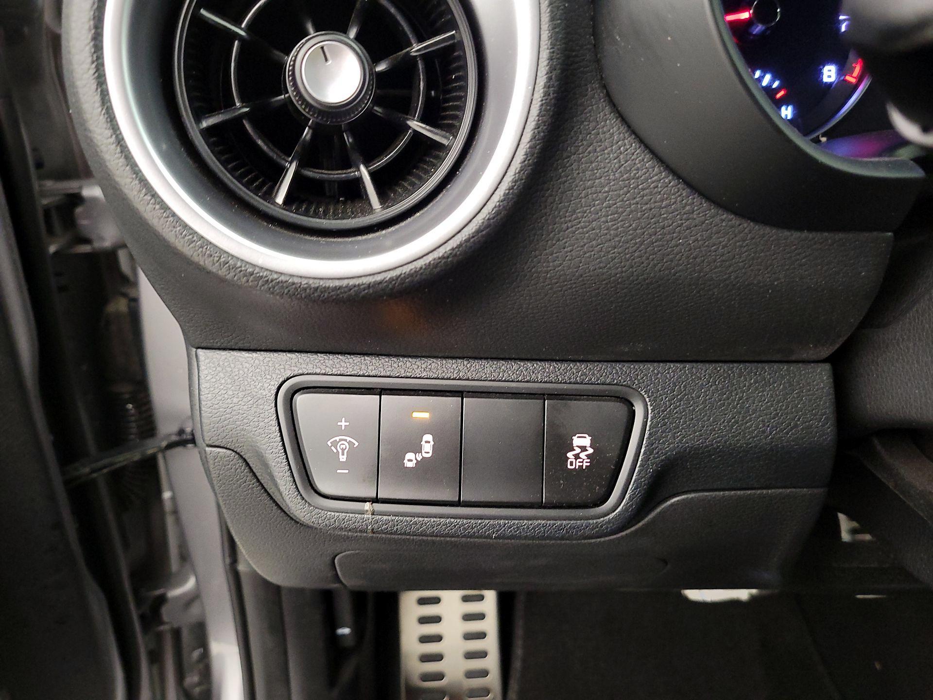 Thumbnail: 2024 Kia Forte - 13