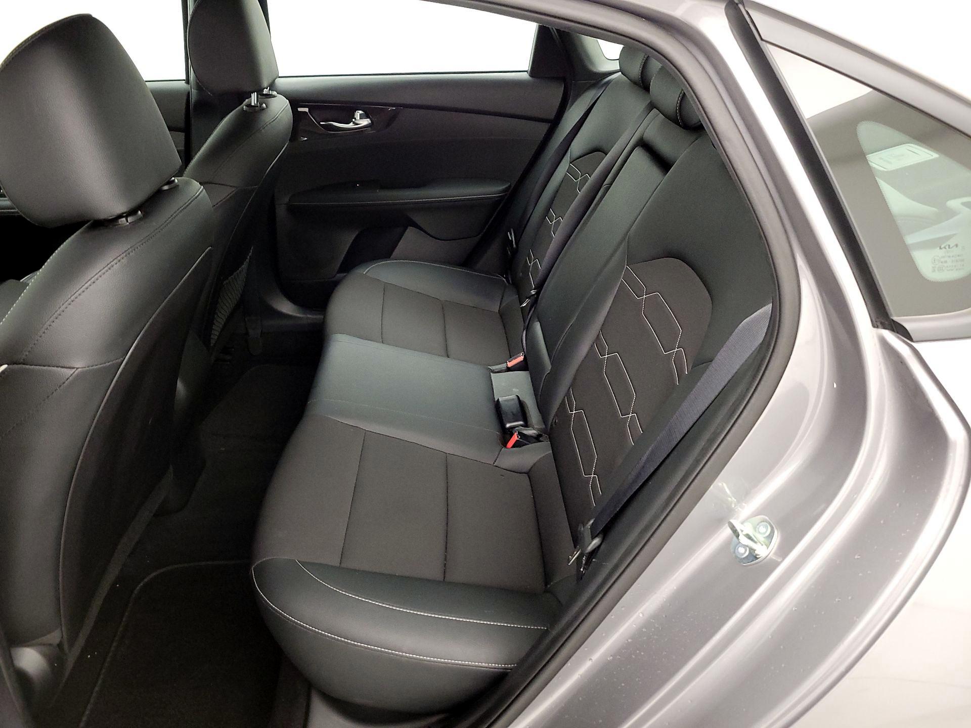 Thumbnail: 2024 Kia Forte - 20