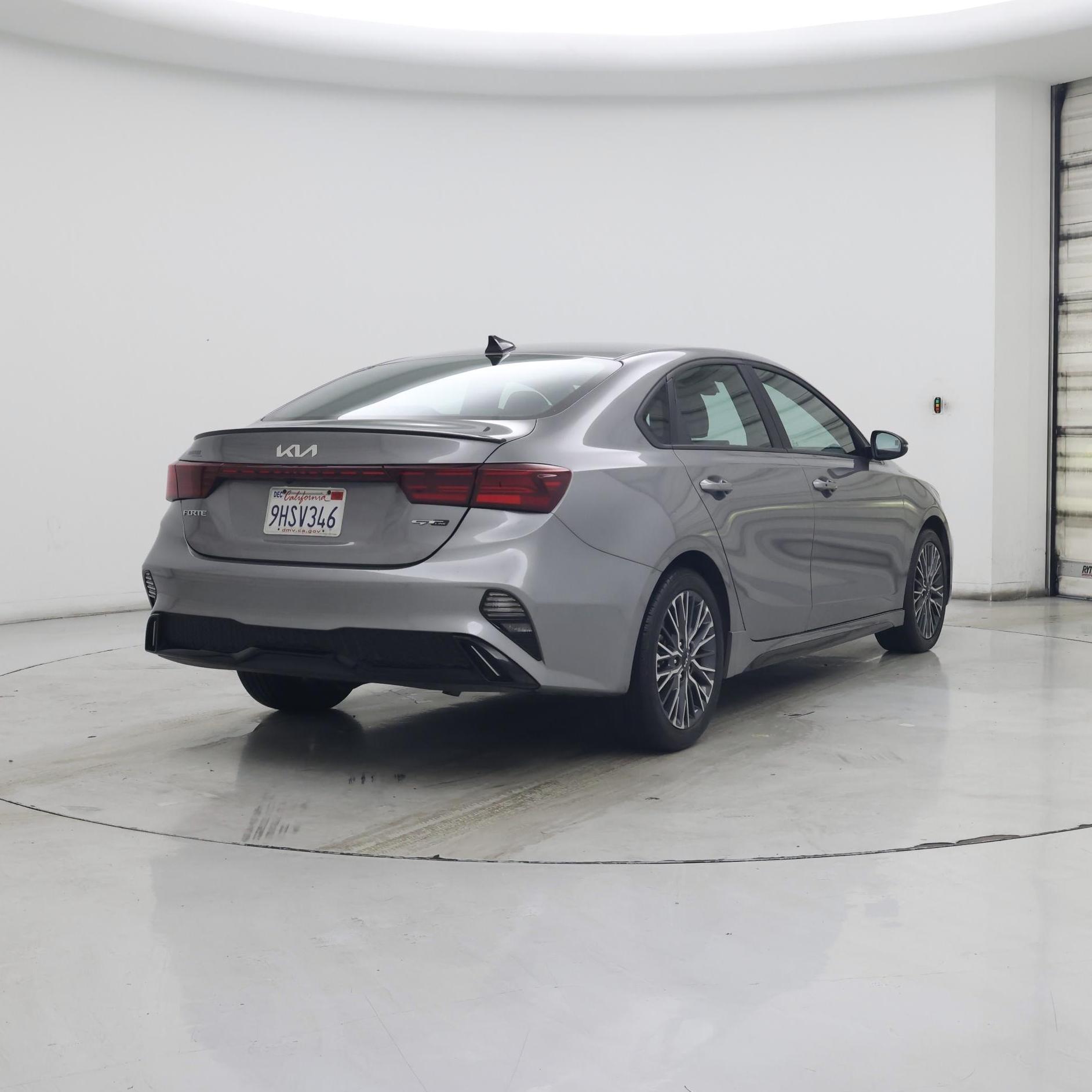 Thumbnail: 2024 Kia Forte - 8