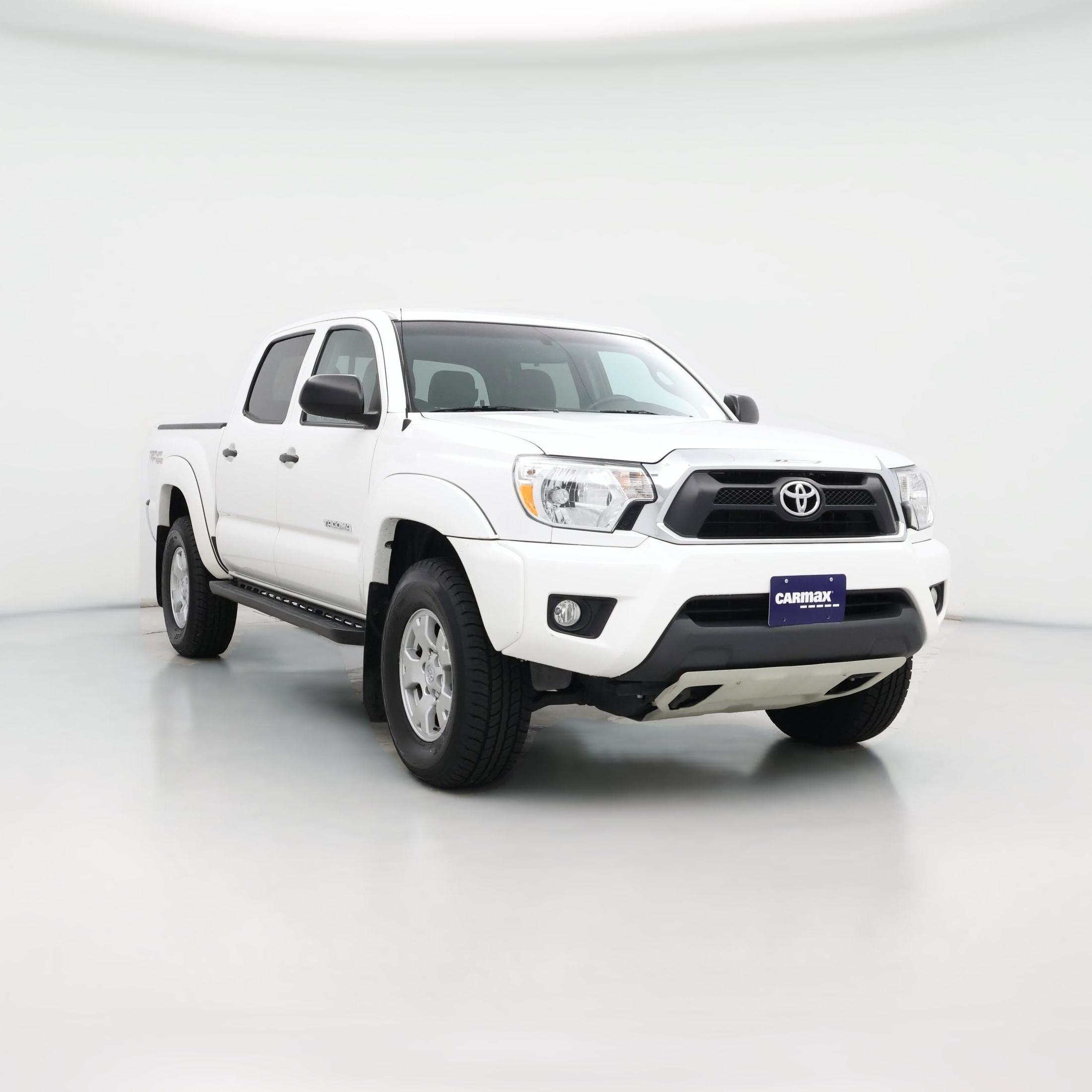 Thumbnail: 2015 Toyota Tacoma - 1