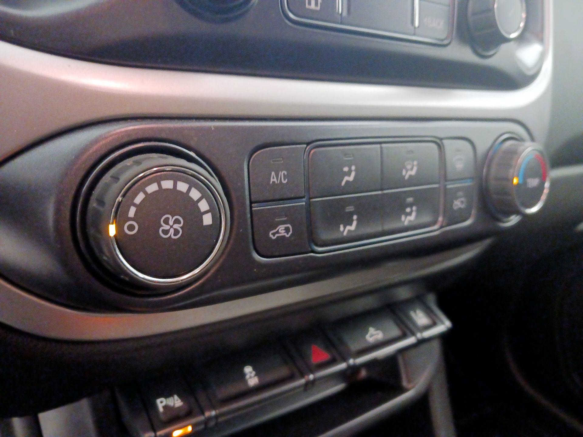 Thumbnail: 2021 Chevrolet Colorado - 16