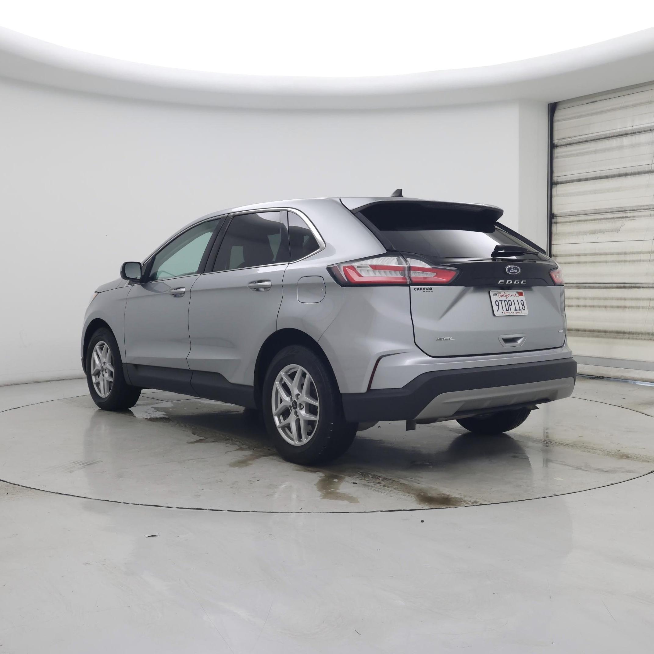 Thumbnail: 2023 Ford Edge - 2