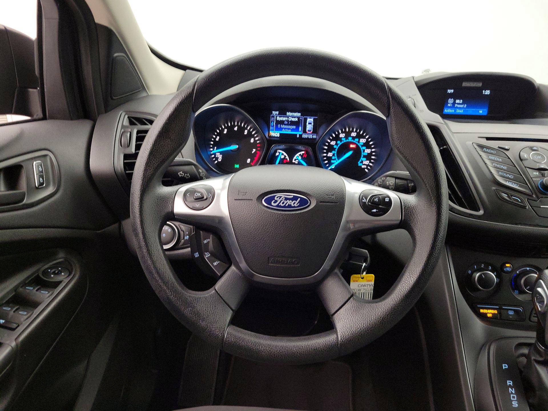 Thumbnail: 2016 Ford Escape - 10