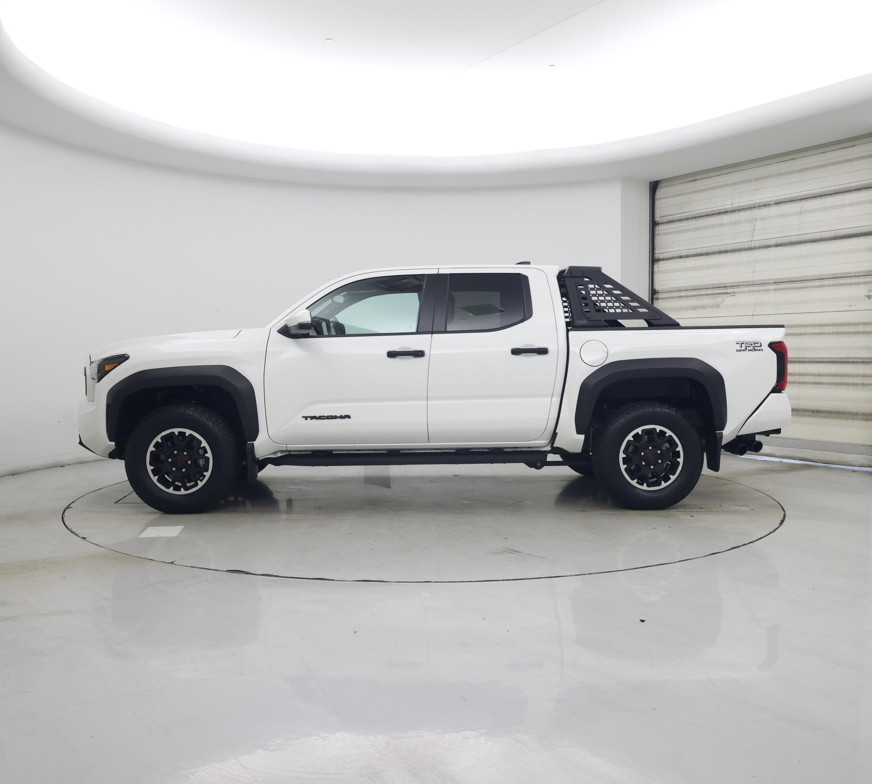 Thumbnail: 2024 Toyota Tacoma - 3