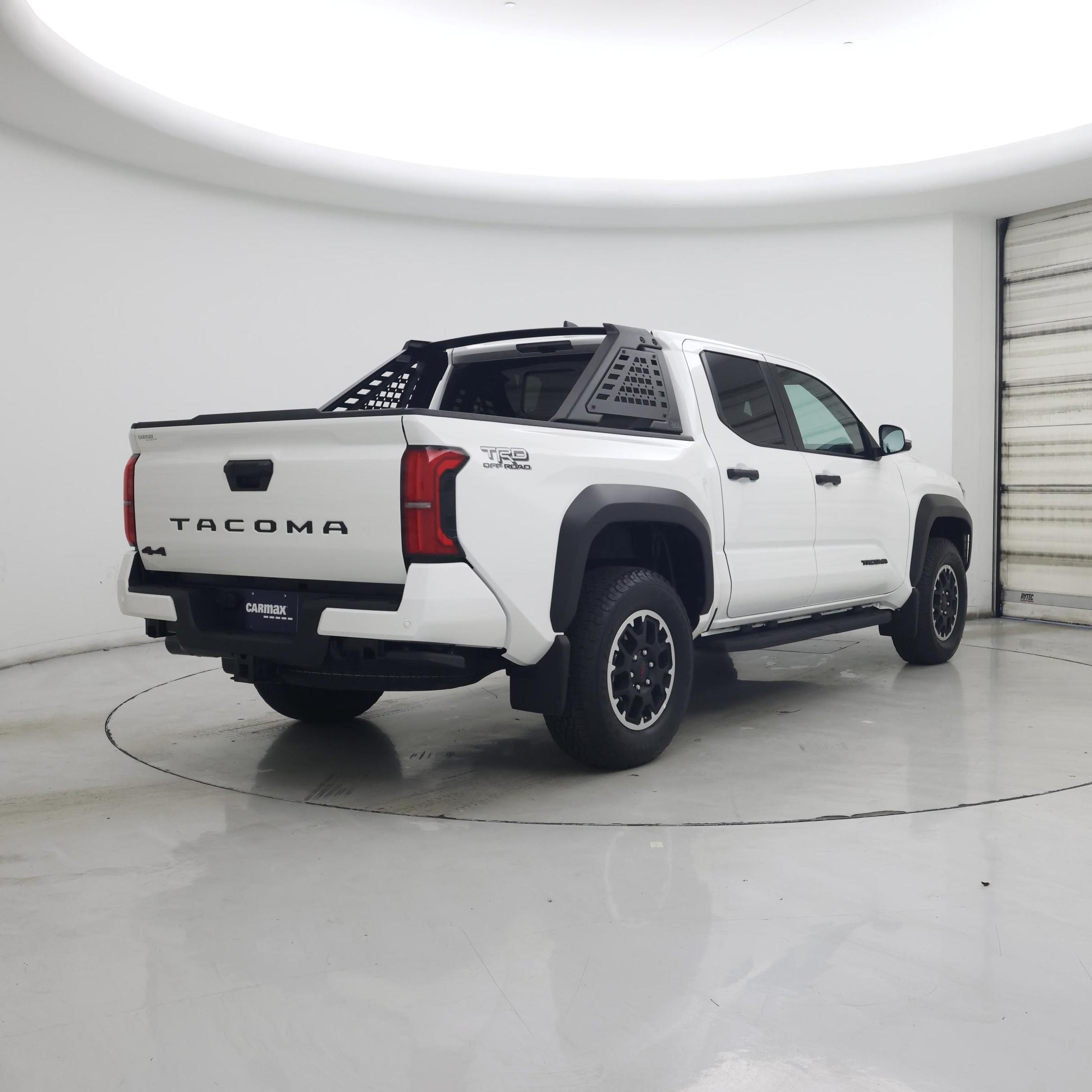 Thumbnail: 2024 Toyota Tacoma - 8