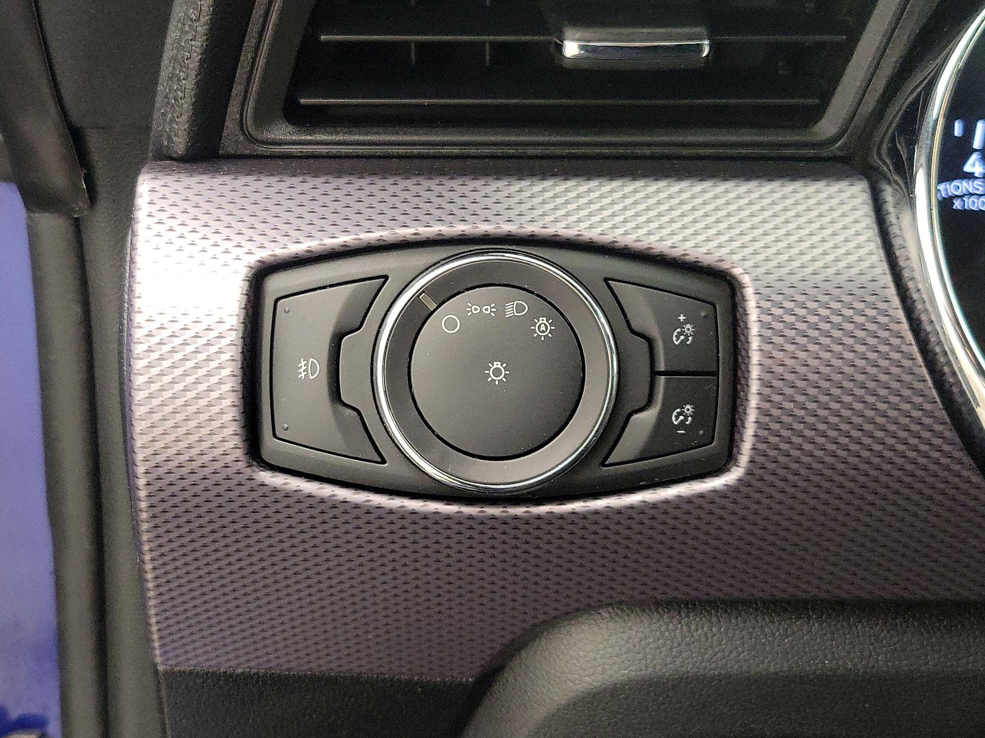 Thumbnail: 2016 Ford Mustang - 13