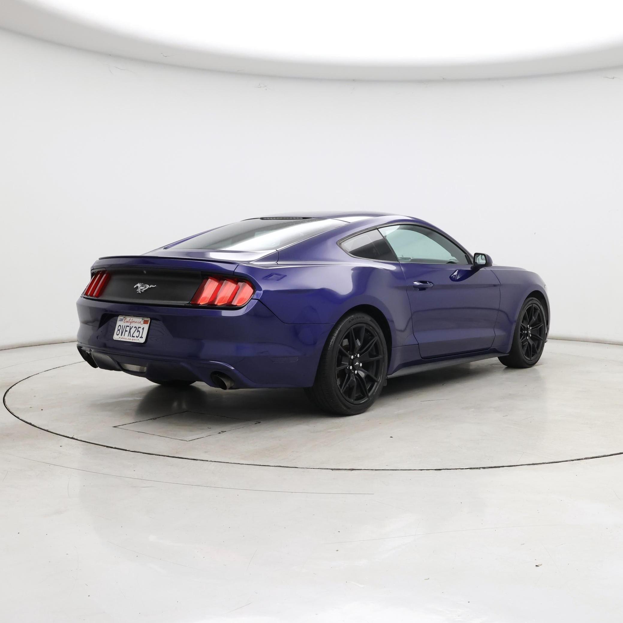 Thumbnail: 2016 Ford Mustang - 8