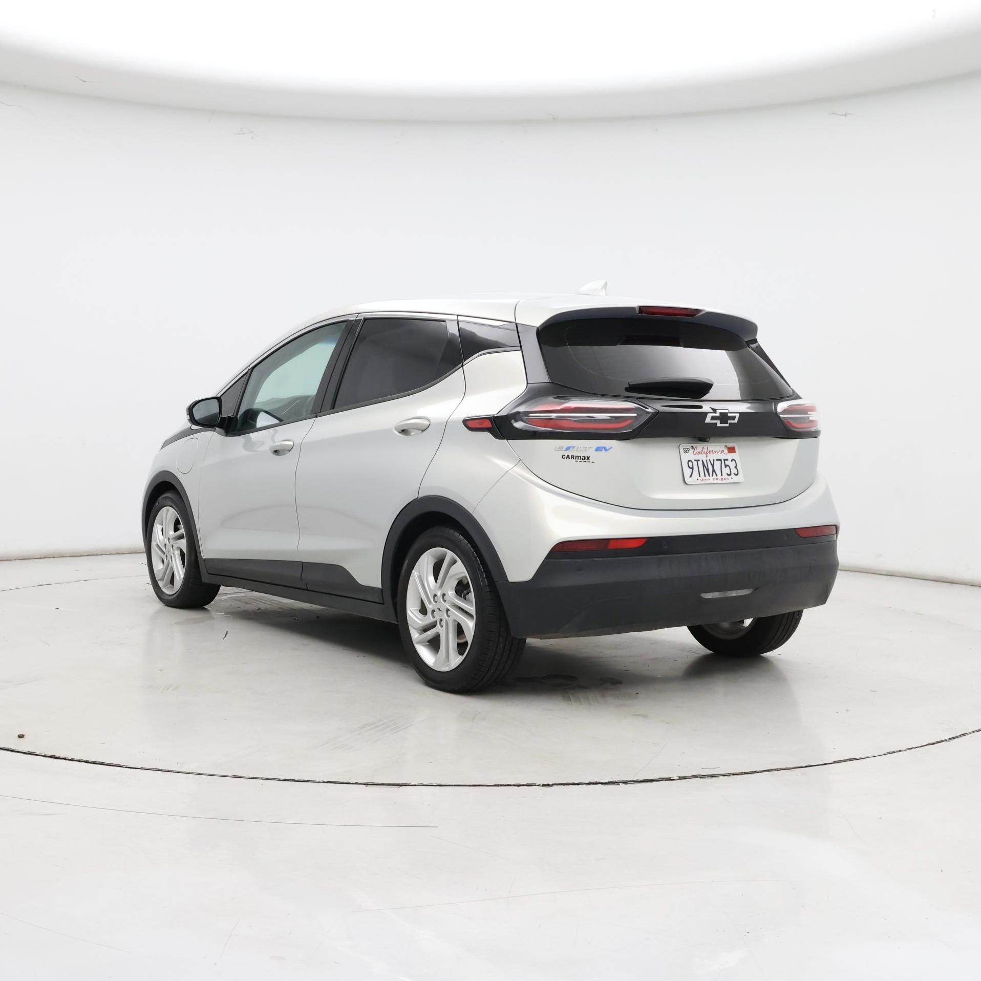 Thumbnail: 2023 Chevrolet Bolt EV - 2