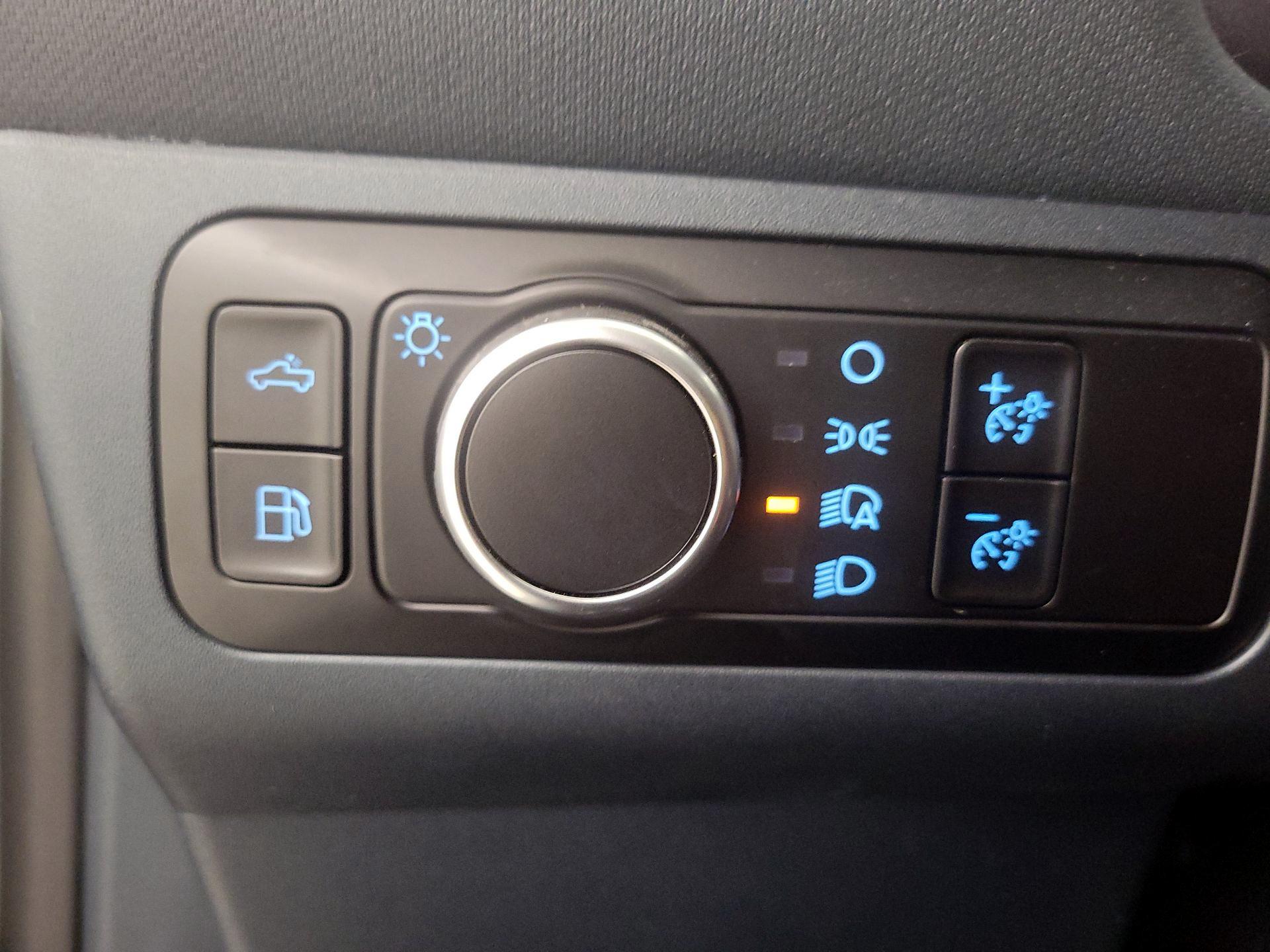 Thumbnail: 2023 Ford Maverick - 13