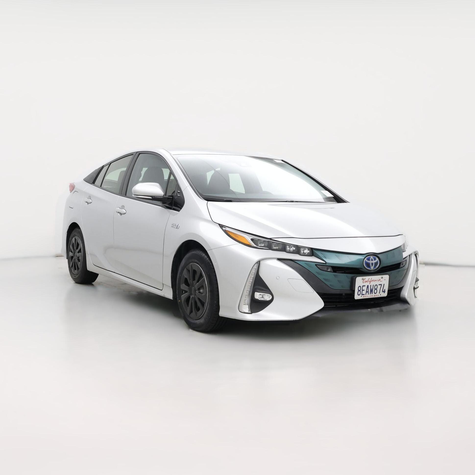 Thumbnail: 2017 Toyota Prius Prime - 1