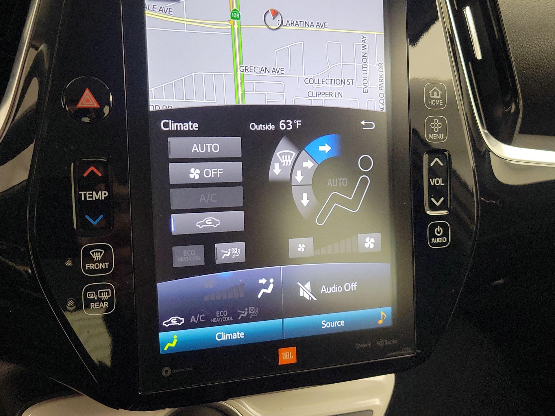 Thumbnail: 2017 Toyota Prius Prime - 17