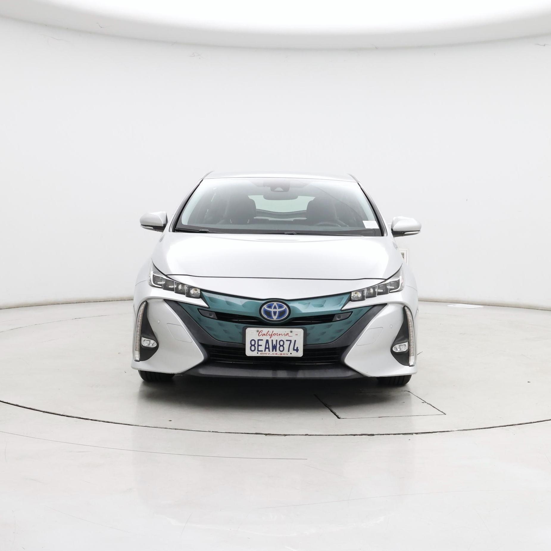 Thumbnail: 2017 Toyota Prius Prime - 5