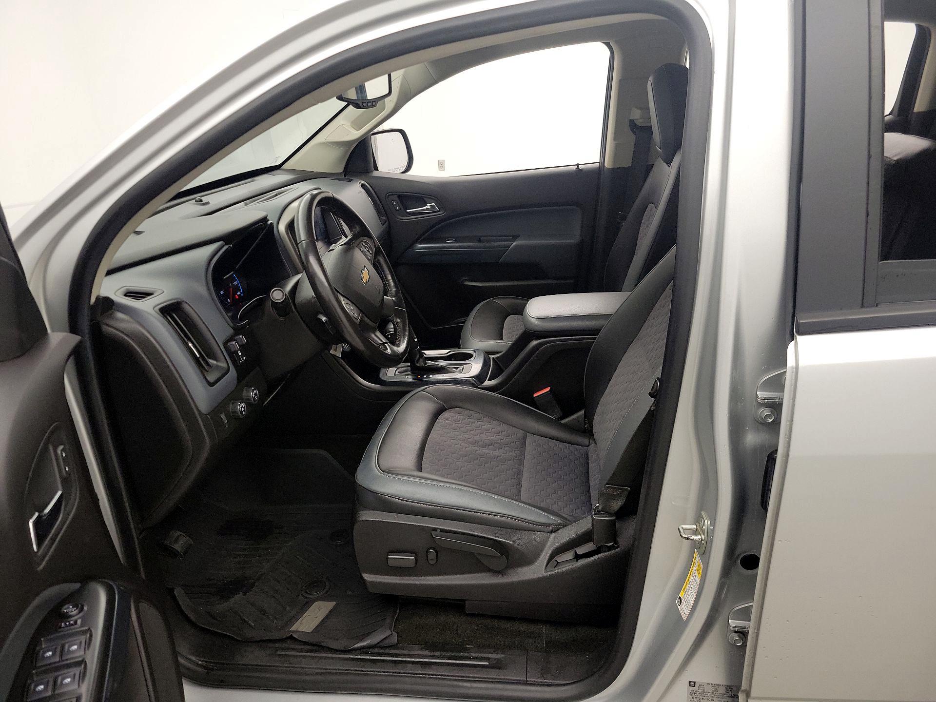 Thumbnail: 2018 Chevrolet Colorado - 19