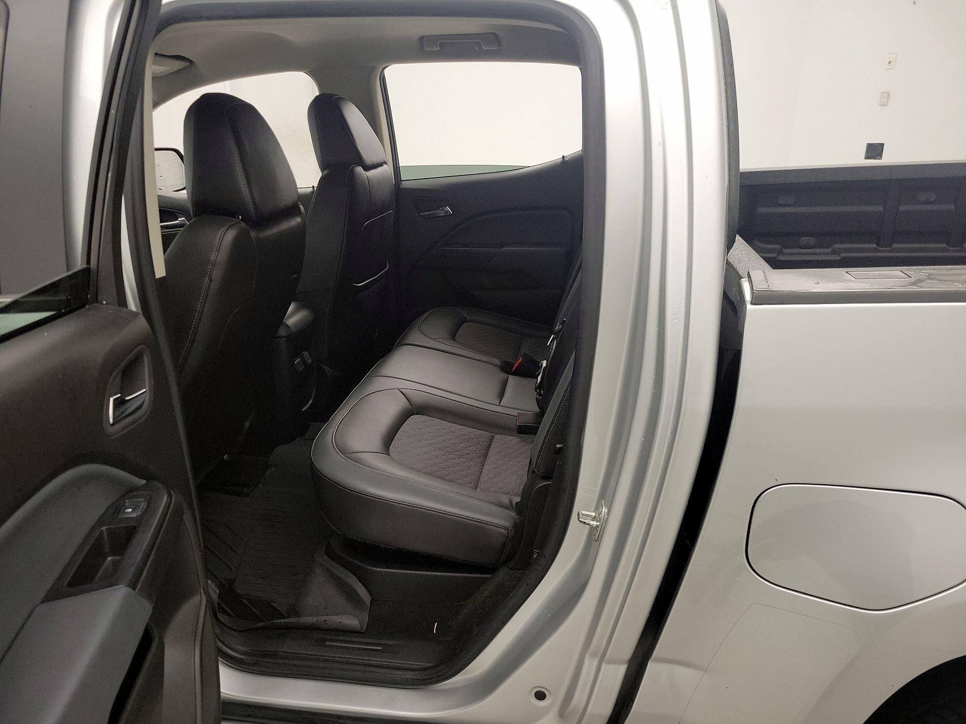 Thumbnail: 2018 Chevrolet Colorado - 20