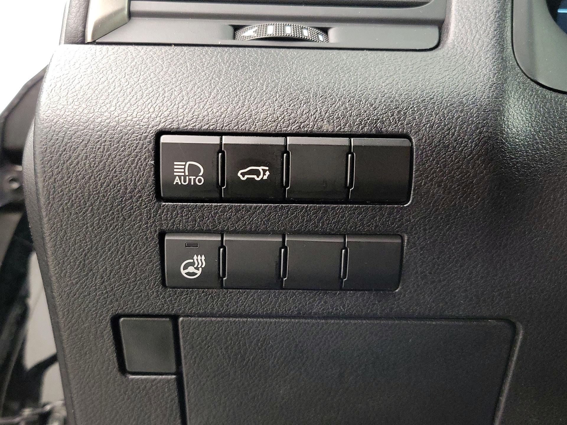 Thumbnail: 2017 Lexus RX - 13