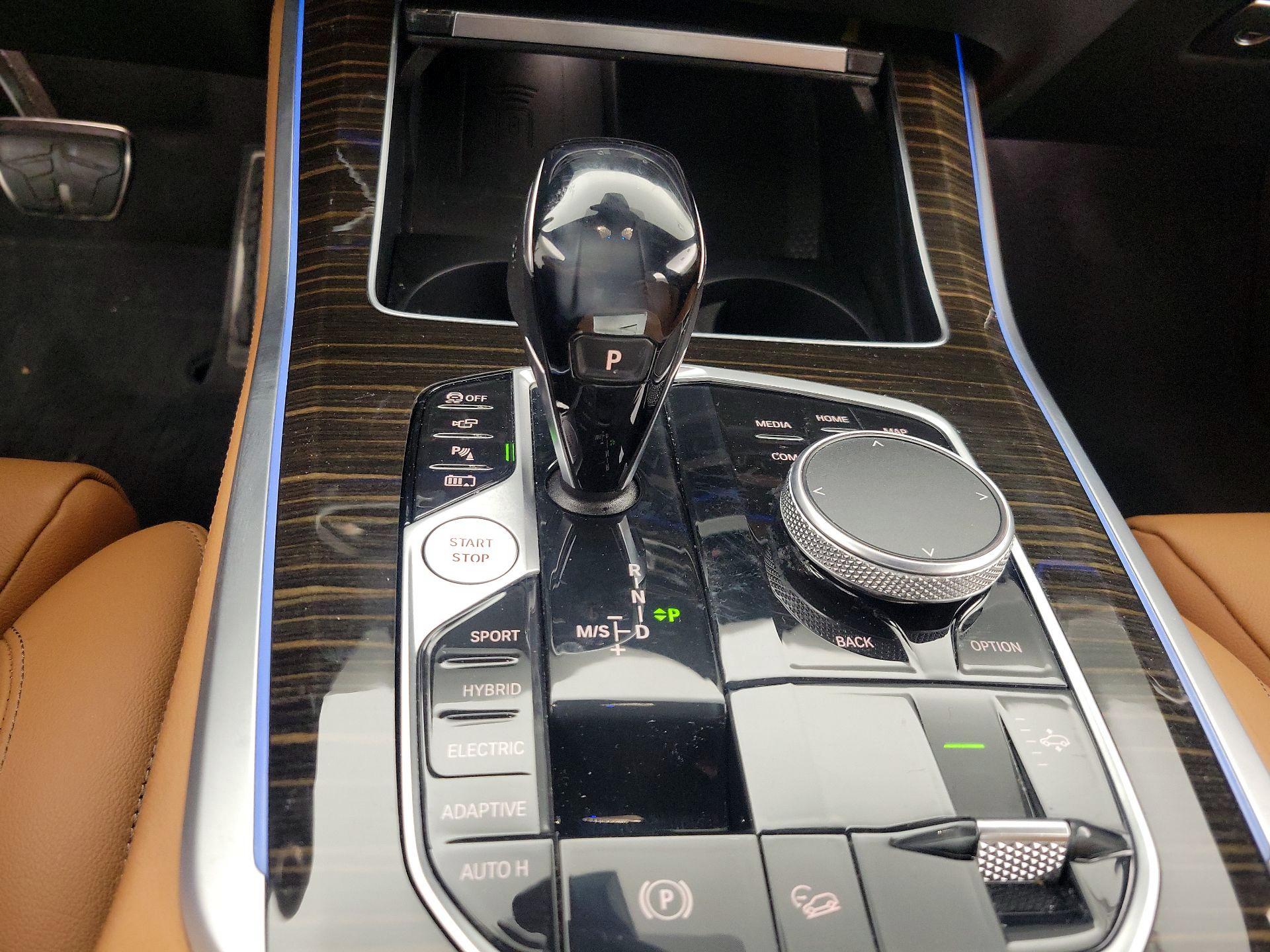 Thumbnail: 2021 BMW X5 - 18