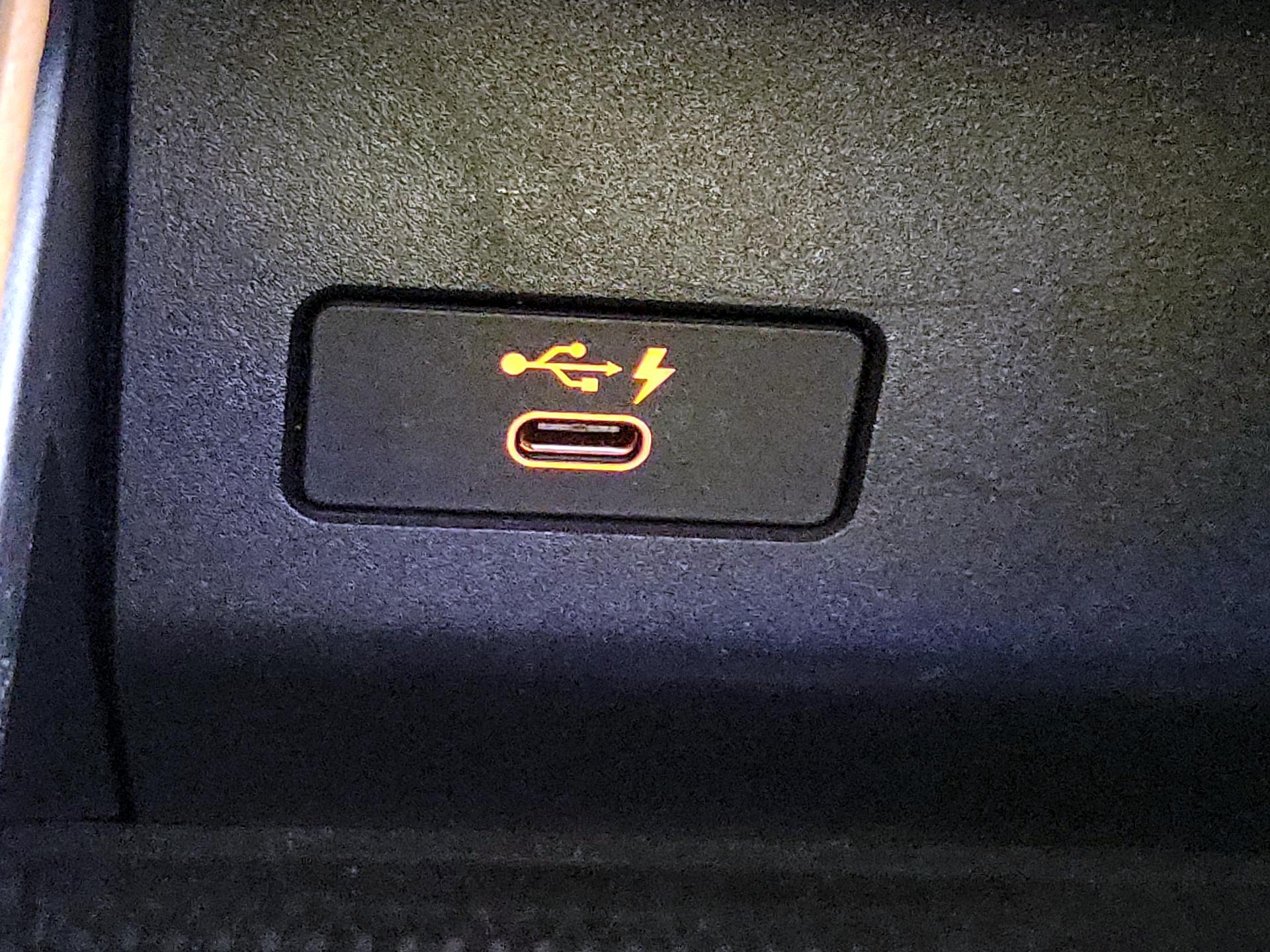 Thumbnail: 2021 BMW X5 - 19