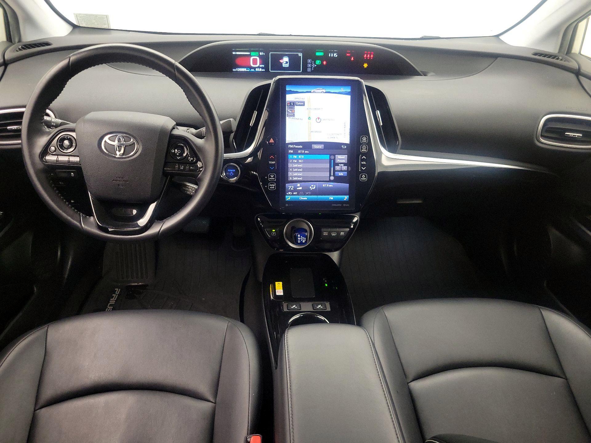 Thumbnail: 2020 Toyota Prius Prime - 9