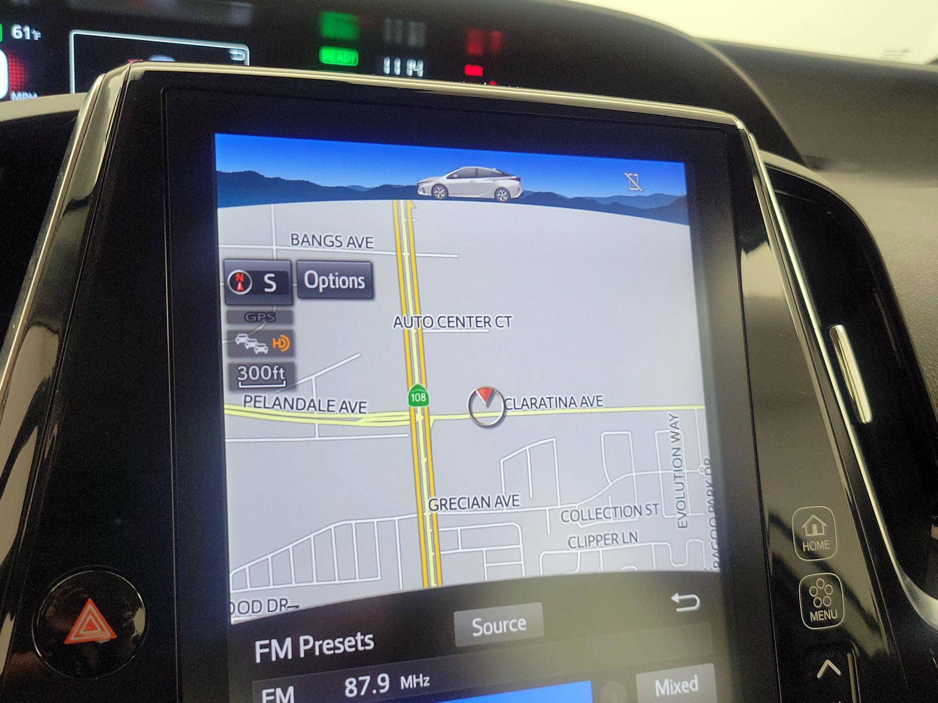 Thumbnail: 2020 Toyota Prius Prime - 14