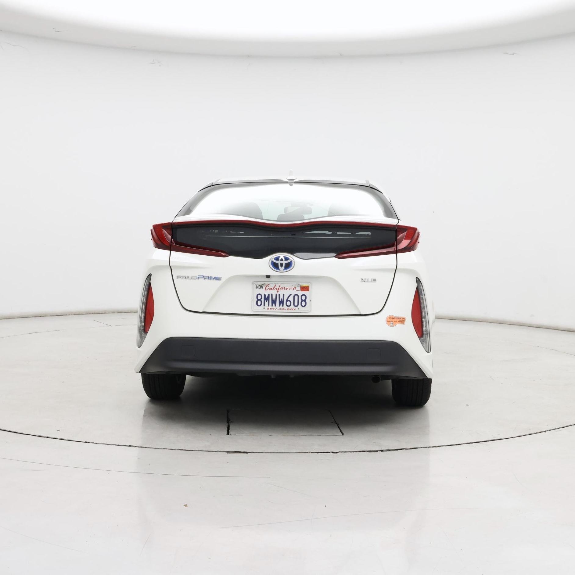 Thumbnail: 2020 Toyota Prius Prime - 6