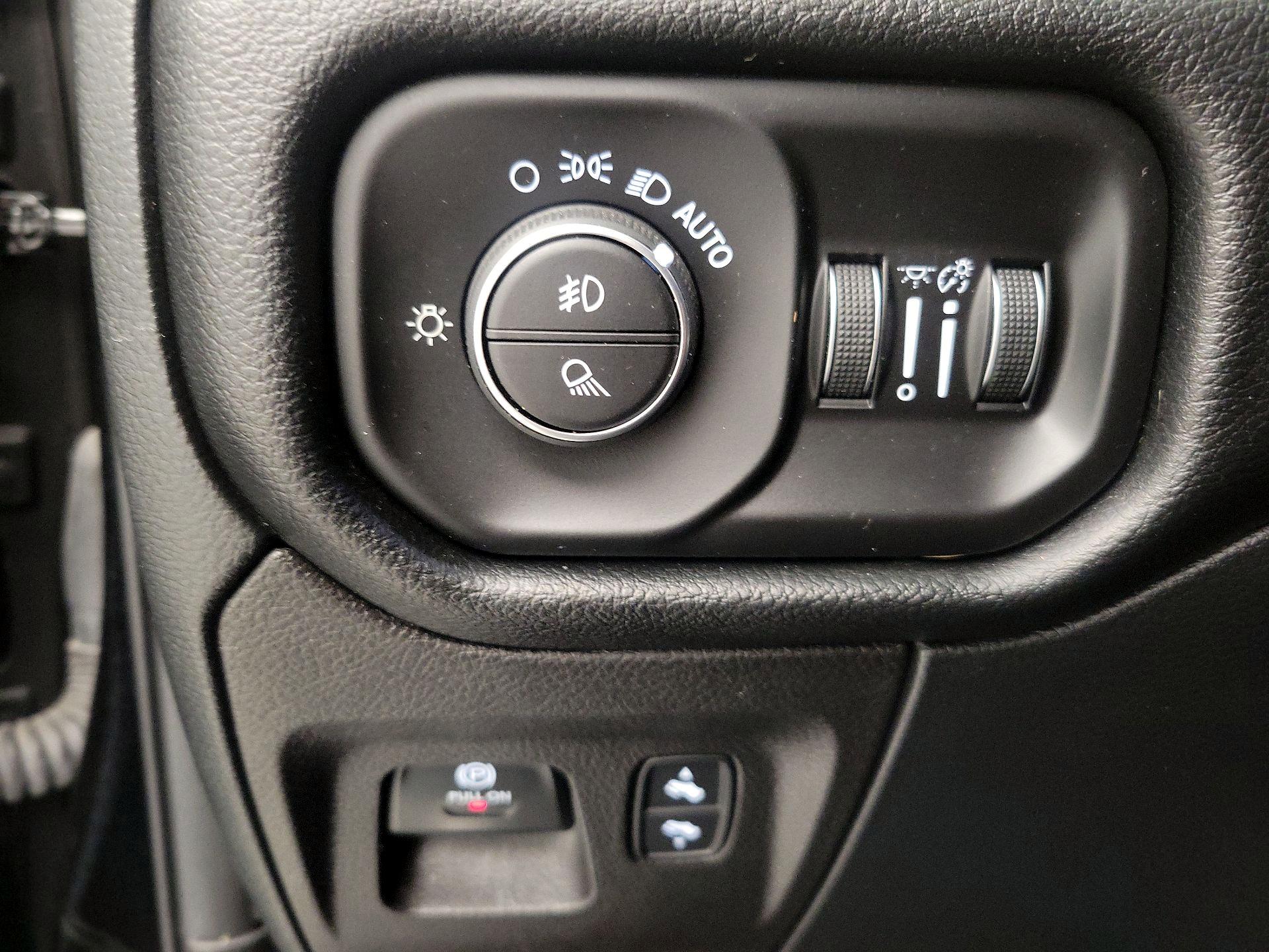Thumbnail: 2022 RAM 1500 - 13