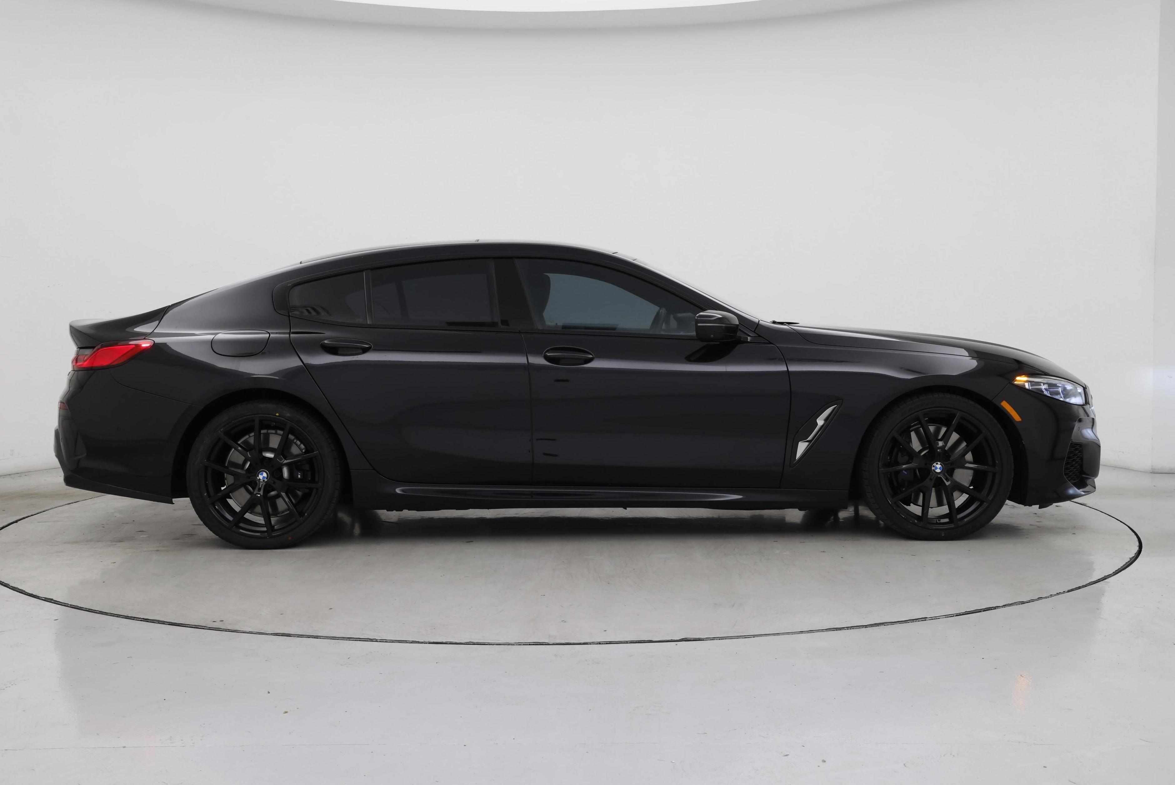 Thumbnail: 2022 BMW 8 Series - 7