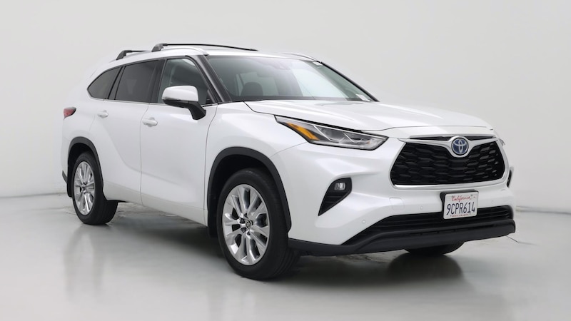 2022 Toyota Highlander Limited Hero Image