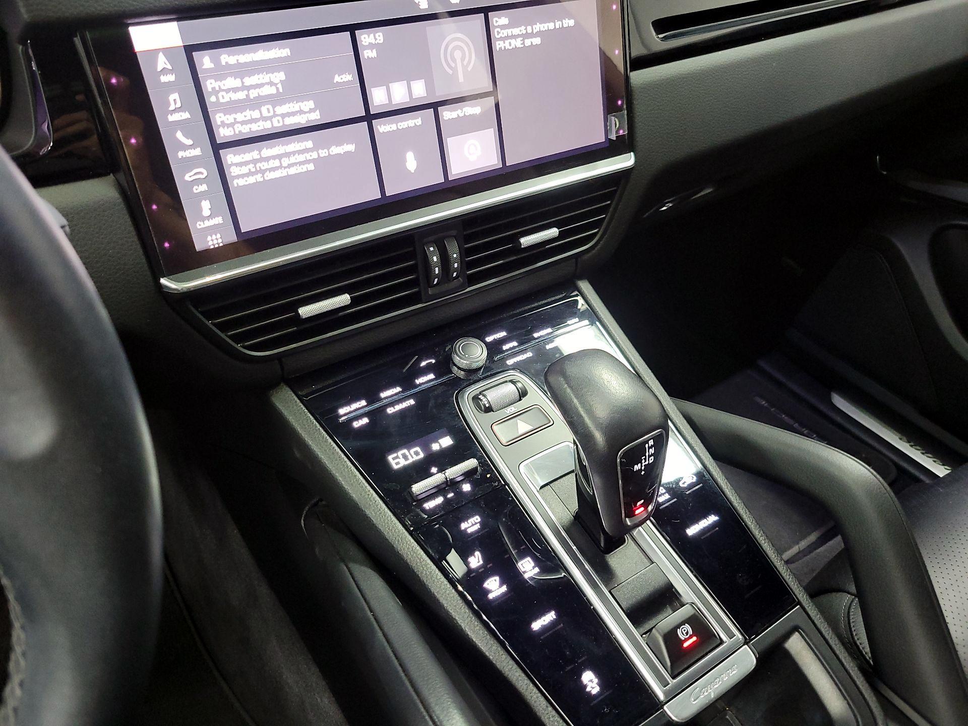 Thumbnail: 2021 Porsche Cayenne - 15