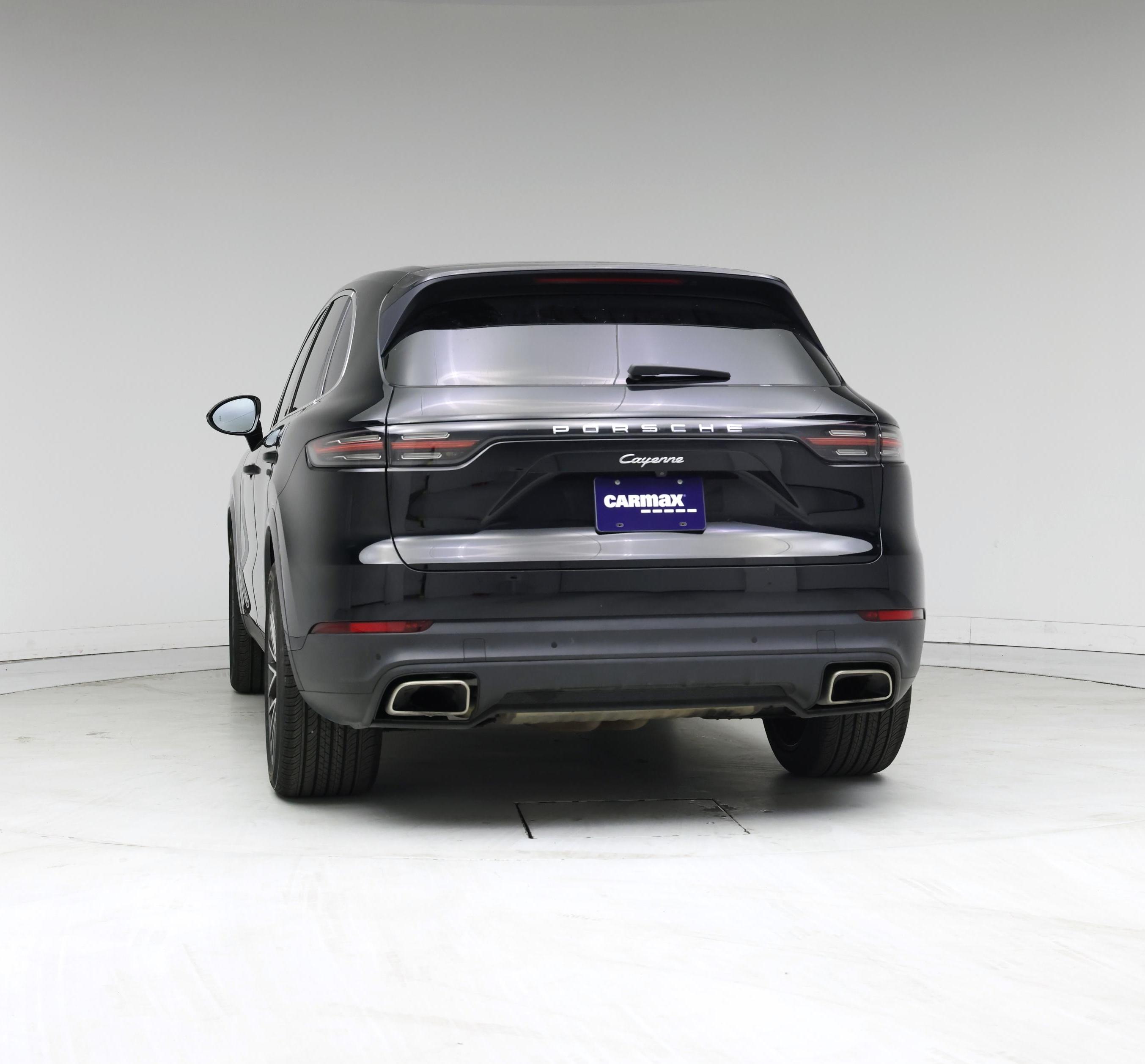 Thumbnail: 2021 Porsche Cayenne - 6