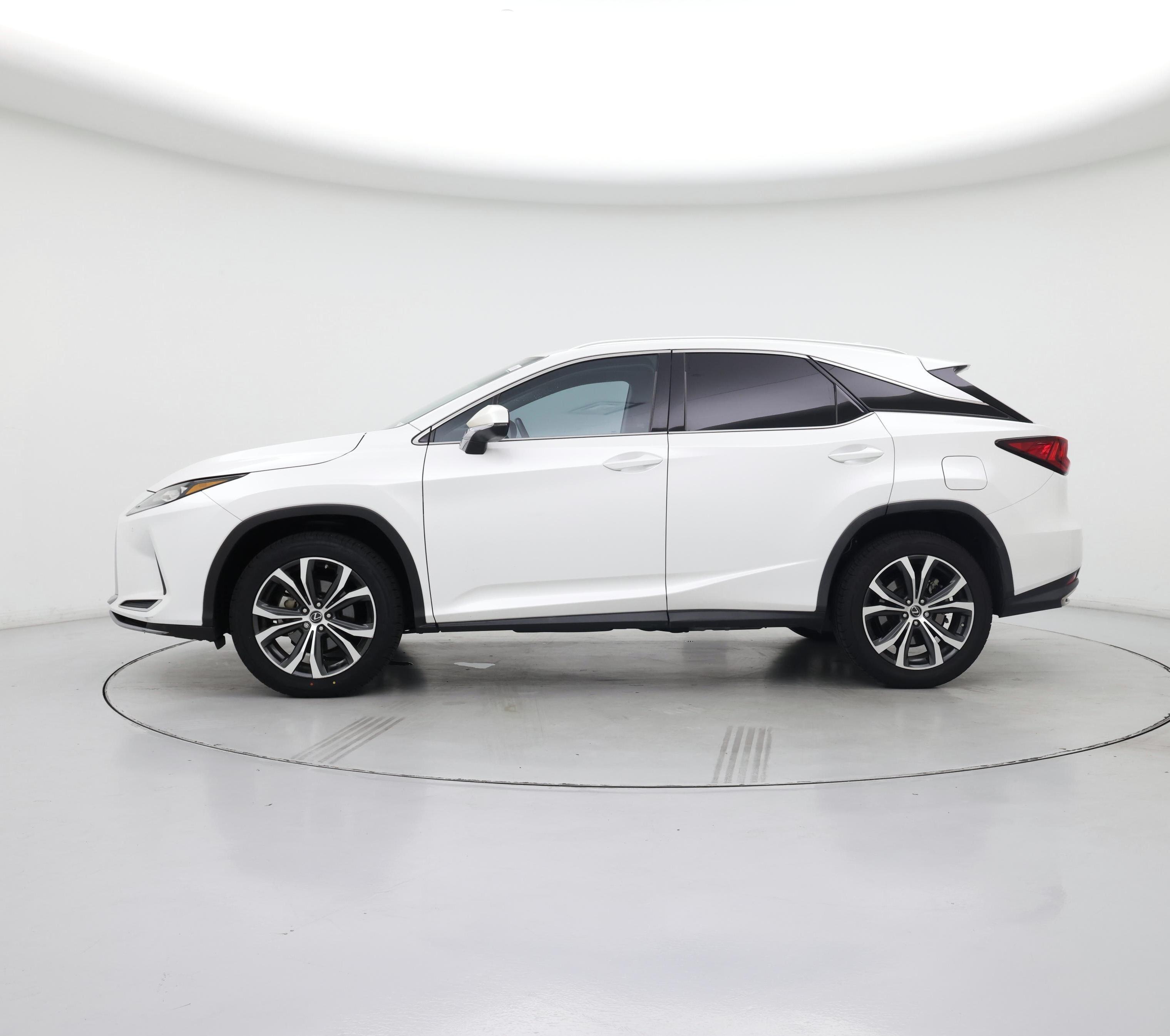 Thumbnail: 2021 Lexus RX - 3