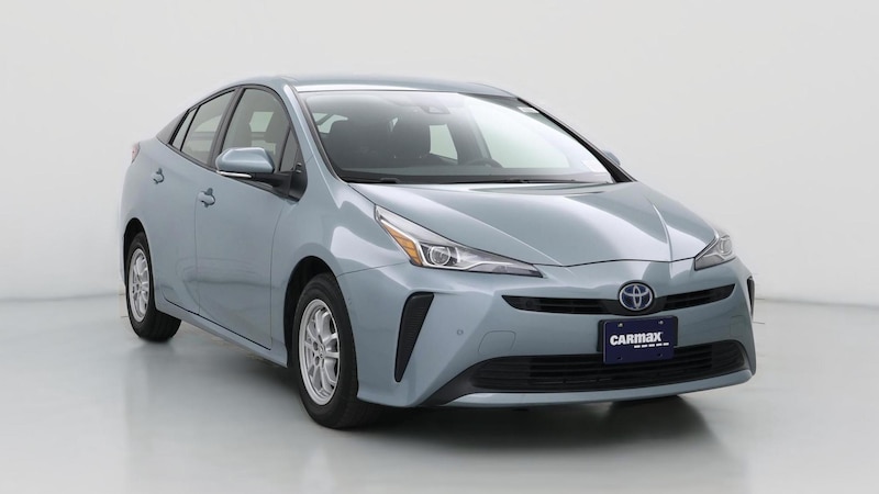 2022 Toyota Prius LE Hero Image