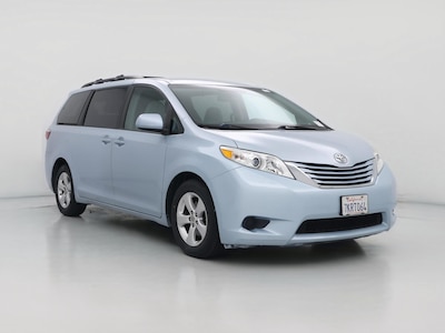 2015 Toyota Sienna LE -
                Riverside, CA