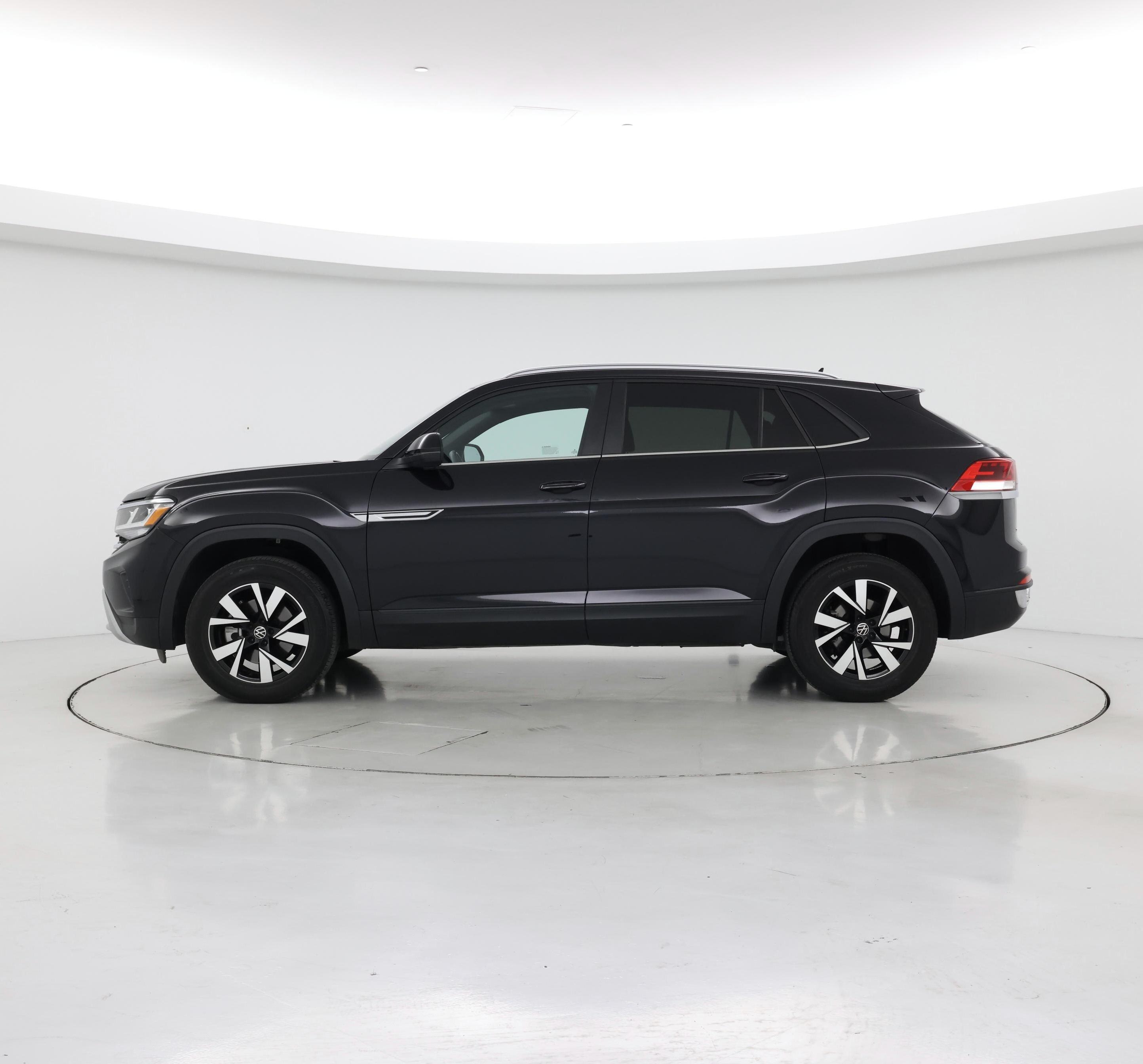 Thumbnail: 2021 Volkswagen Atlas - 3