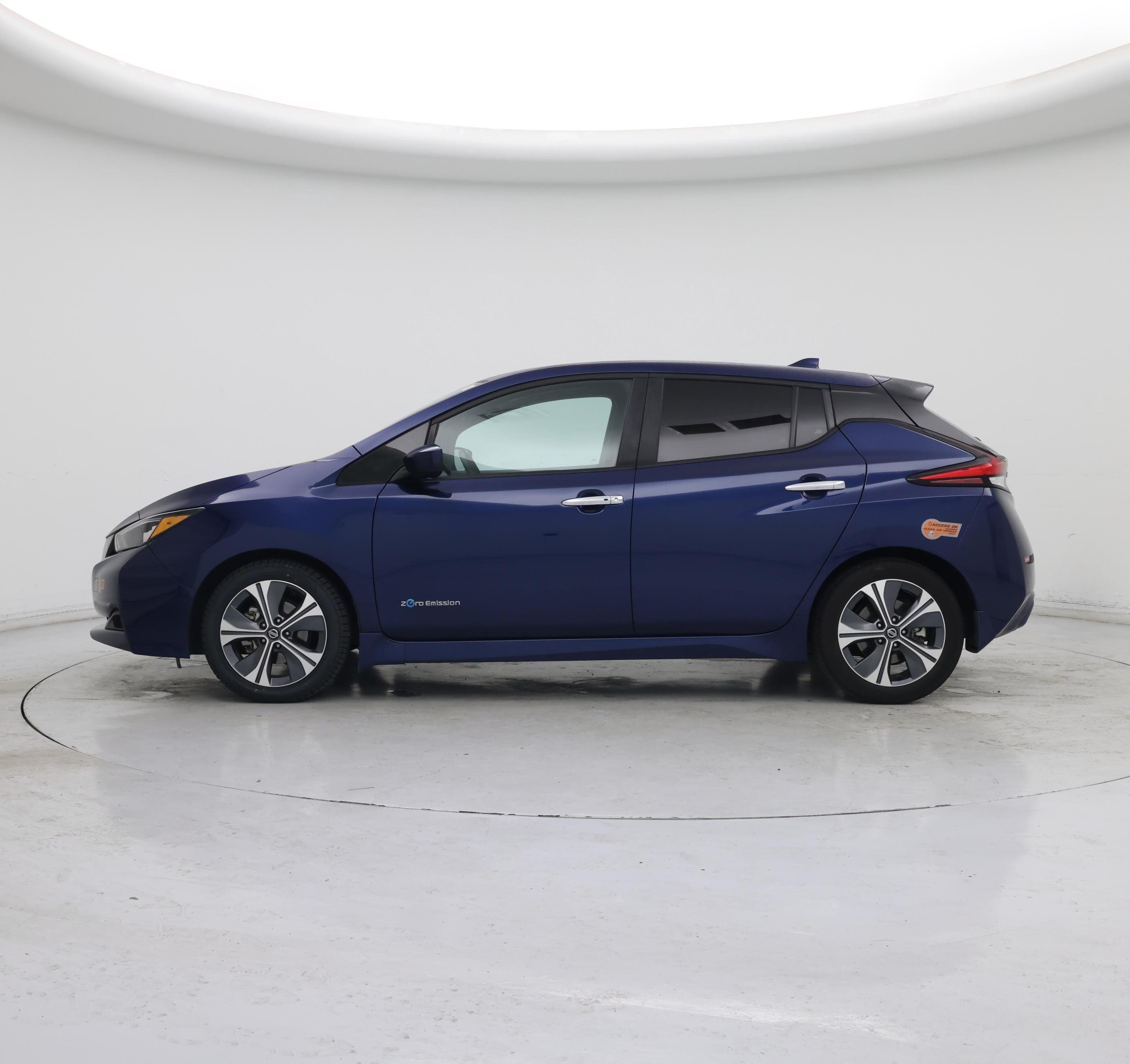 Thumbnail: 2019 Nissan Leaf - 3