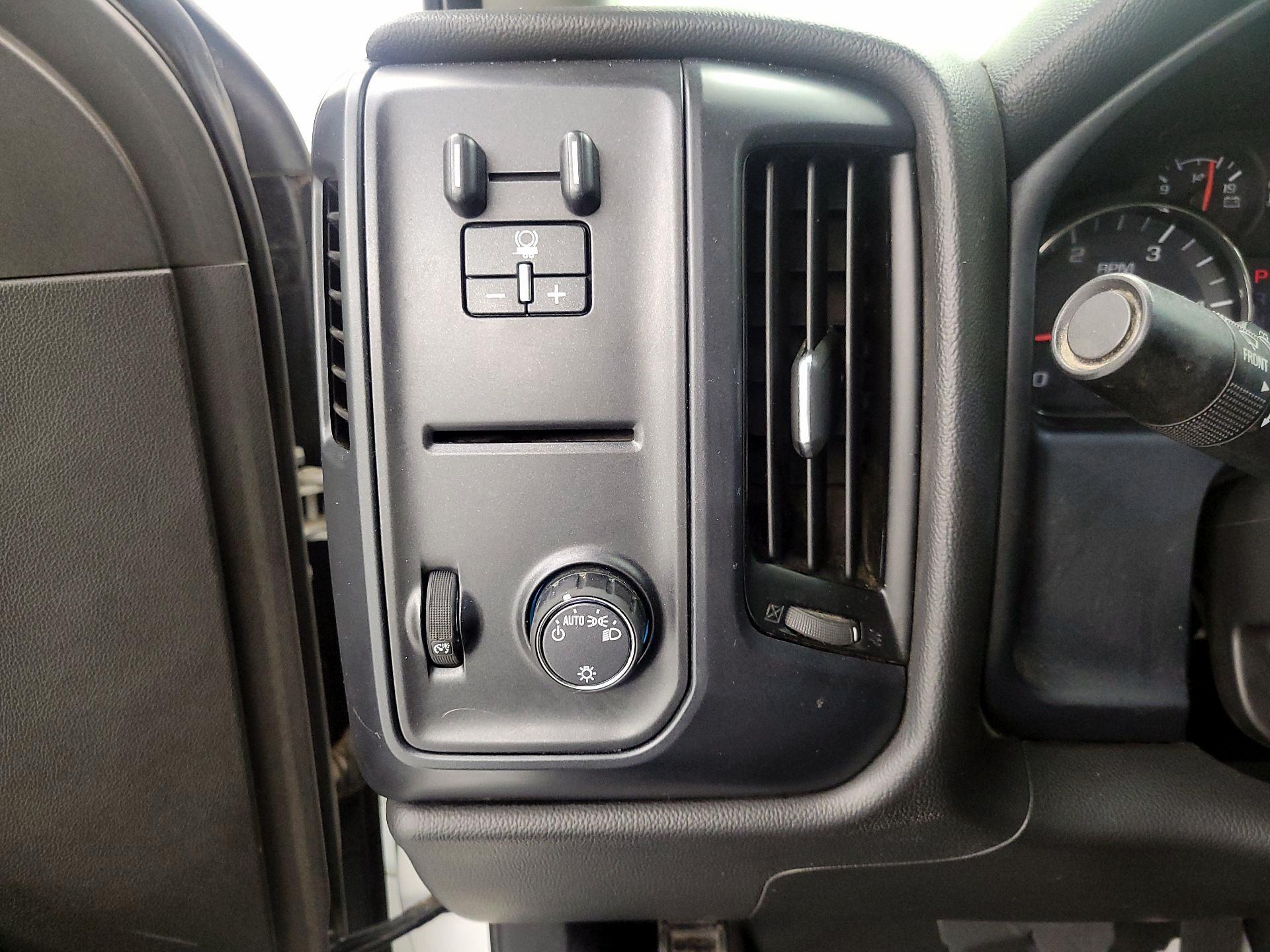 Thumbnail: 2017 GMC Sierra 3500 - 13
