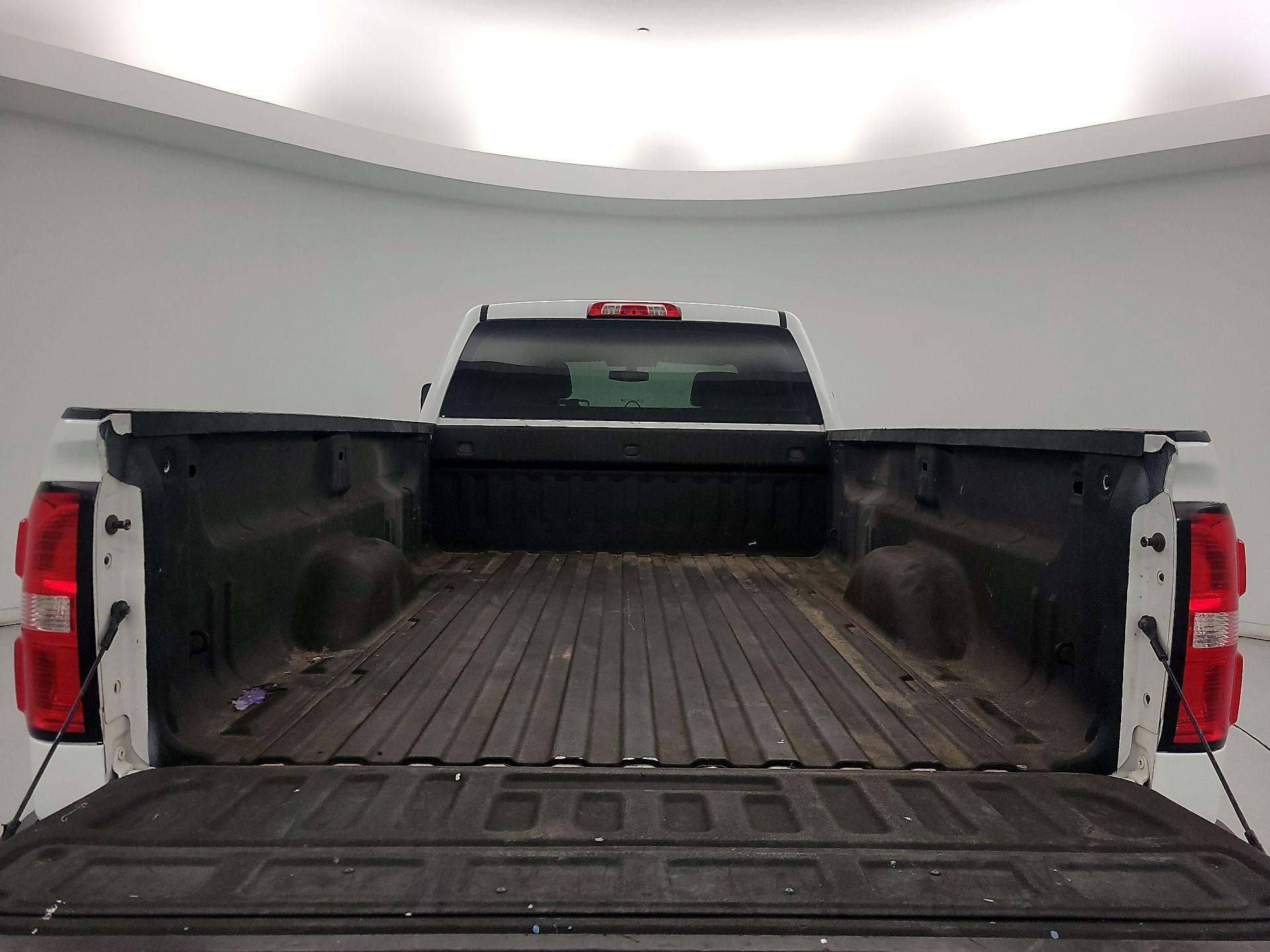 Thumbnail: 2017 GMC Sierra 3500 - 18