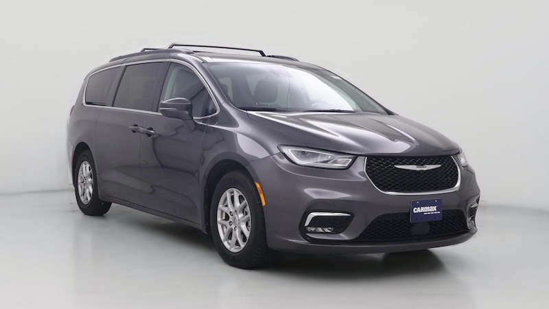 2022 Chrysler Pacifica Touring L Hero Image