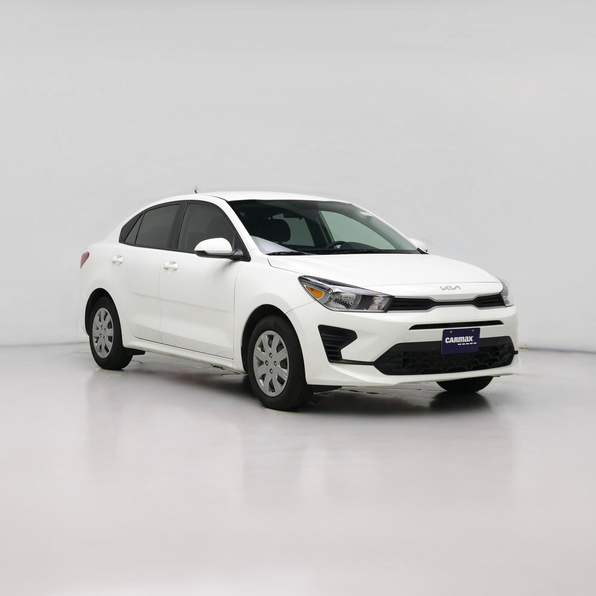 Thumbnail: 2023 Kia Rio - 1