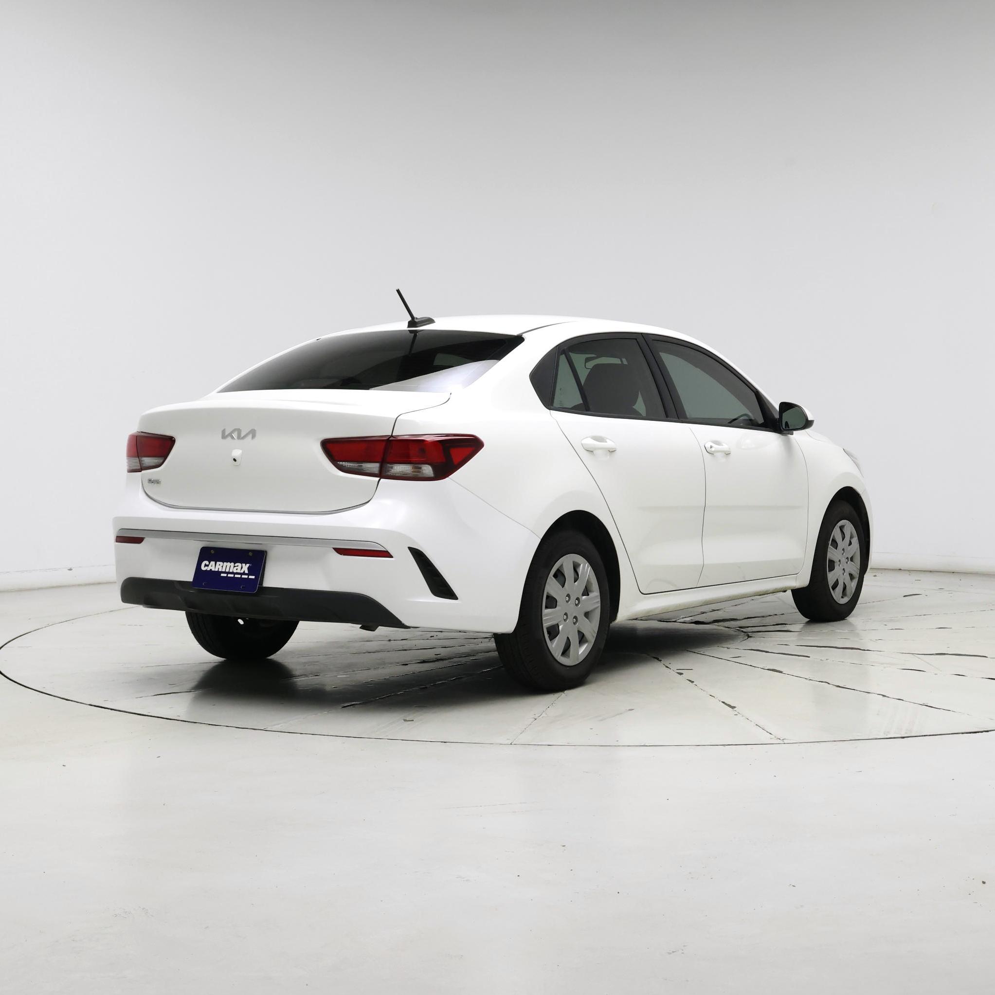 Thumbnail: 2023 Kia Rio - 8
