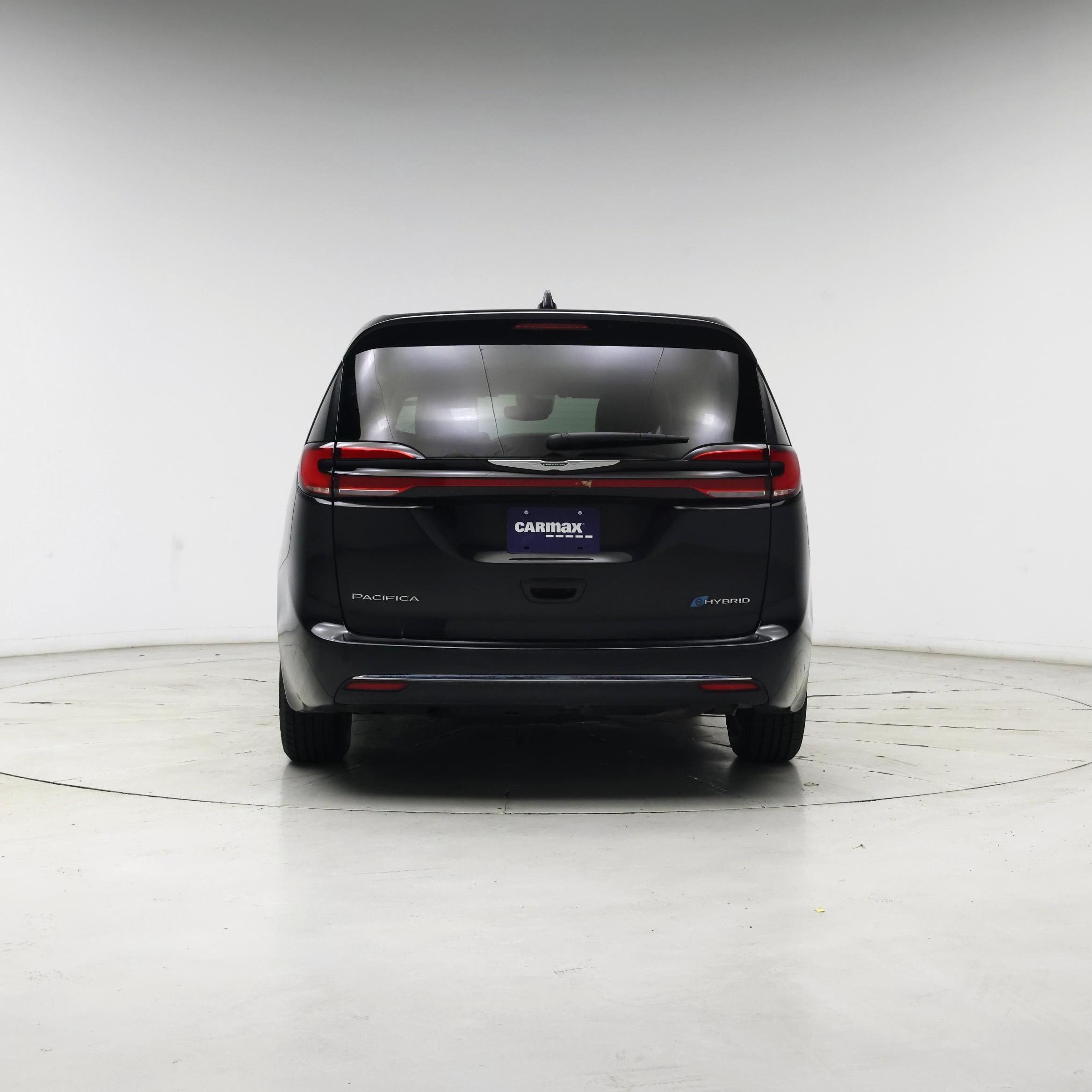 Thumbnail: 2023 Chrysler Pacifica - 6