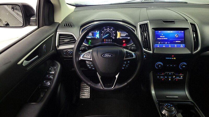 2019 Ford Edge SEL 10