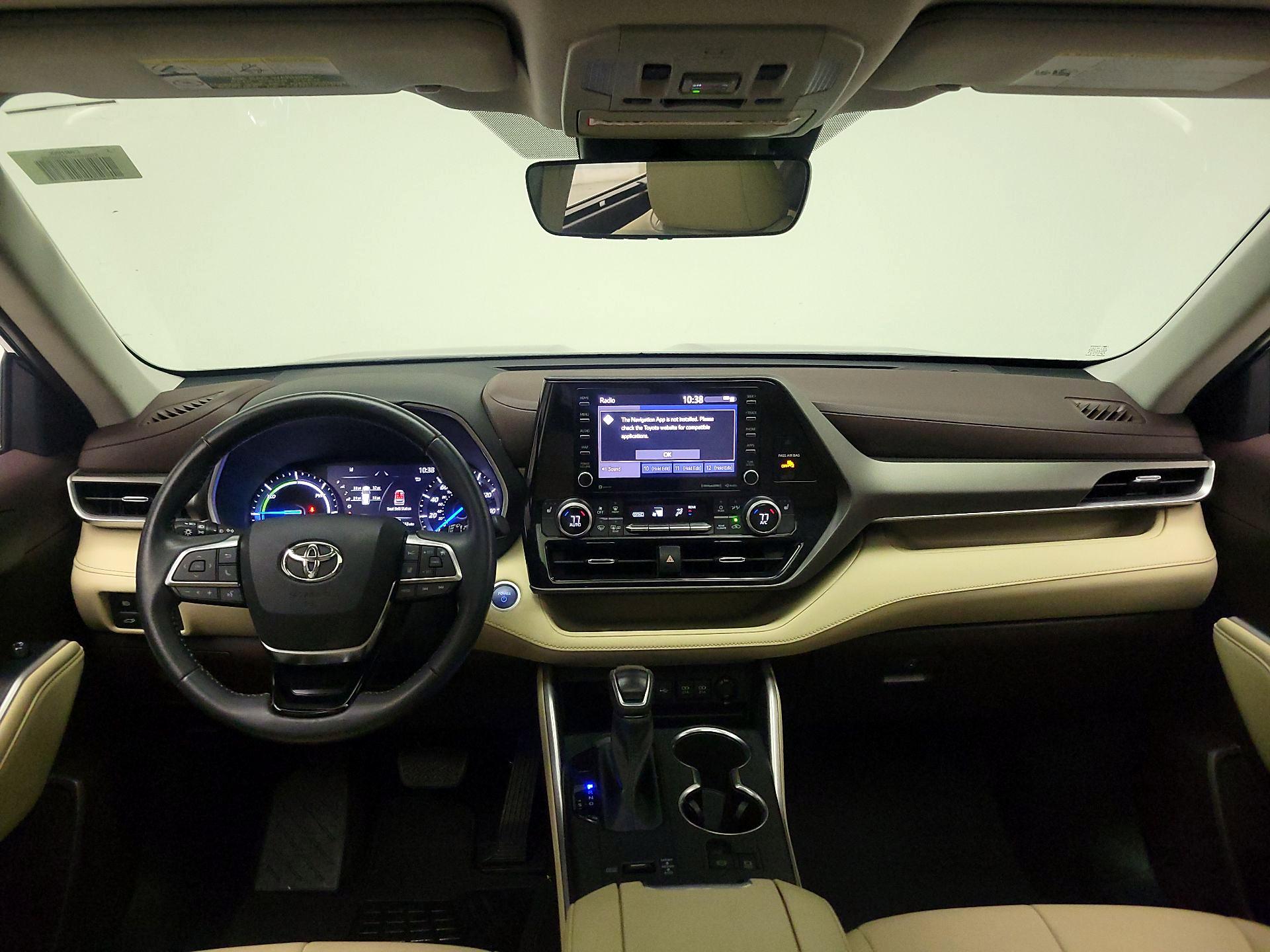 Thumbnail: 2021 Toyota Highlander - 9