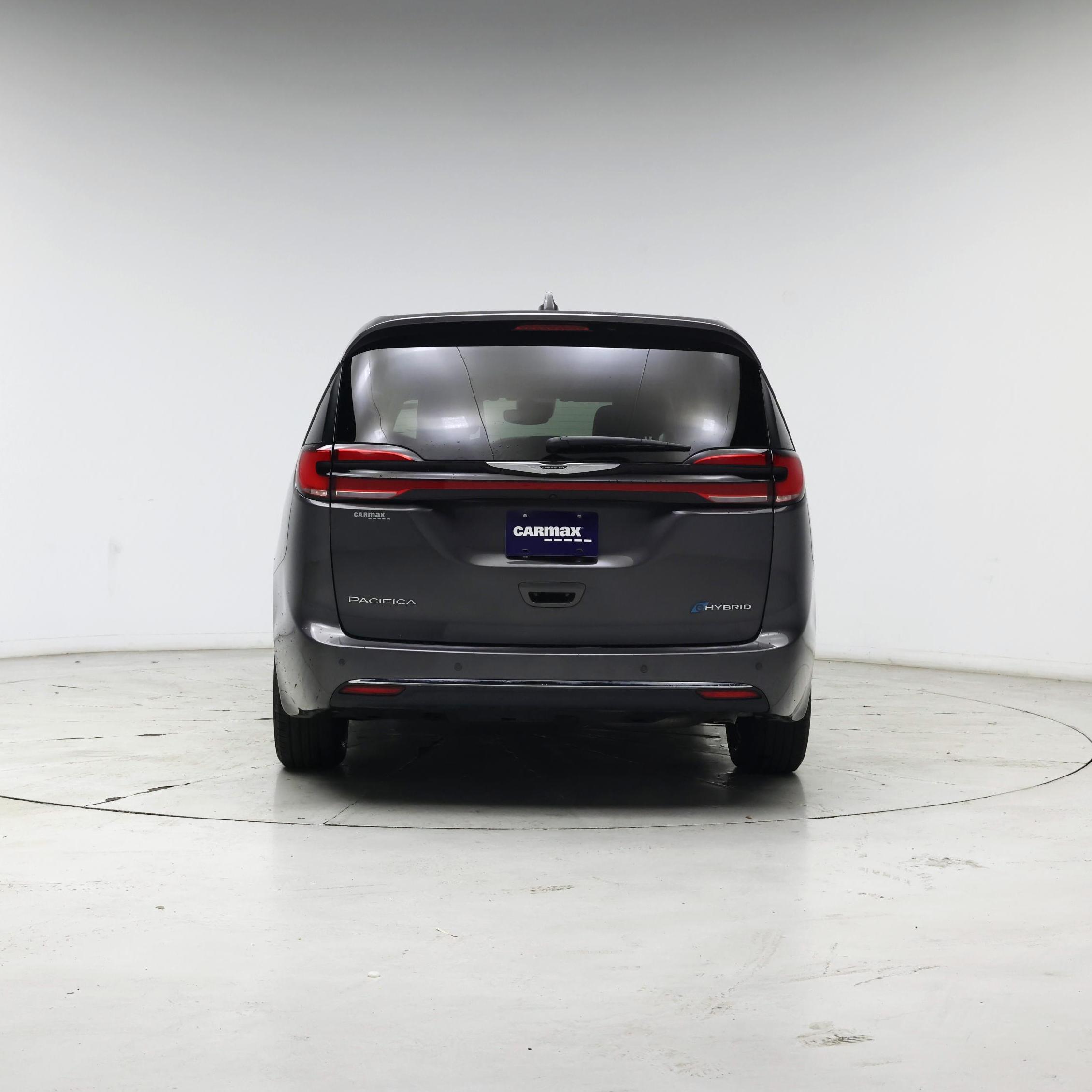 Thumbnail: 2022 Chrysler Pacifica - 6