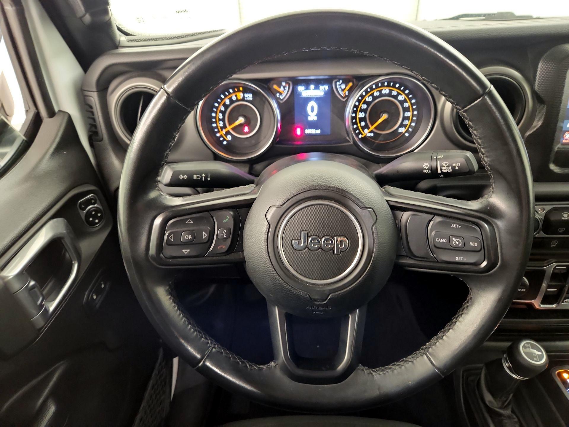 Thumbnail: 2022 Jeep Wrangler - 10
