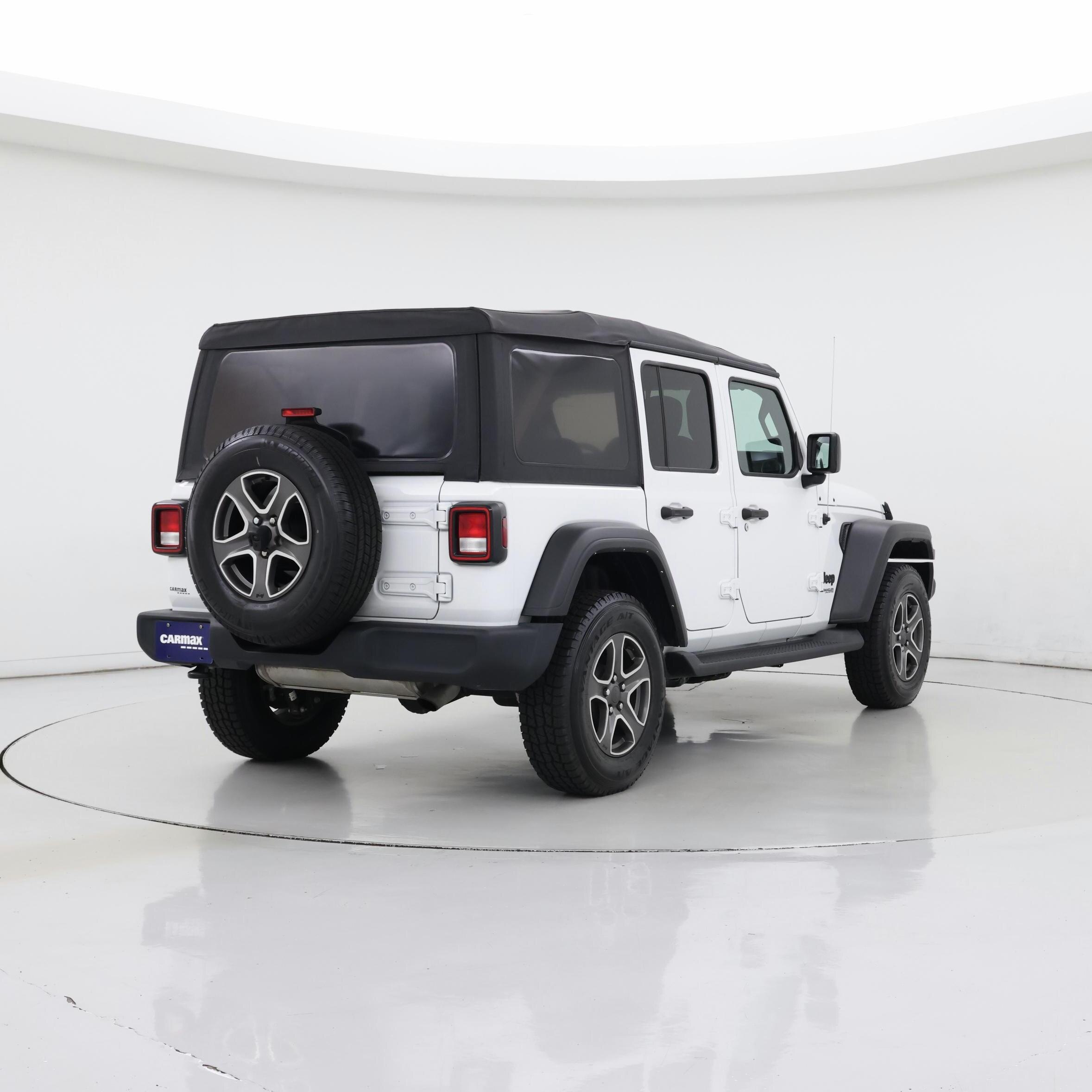 Thumbnail: 2022 Jeep Wrangler - 8