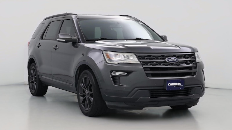 2018 Ford Explorer XLT Hero Image